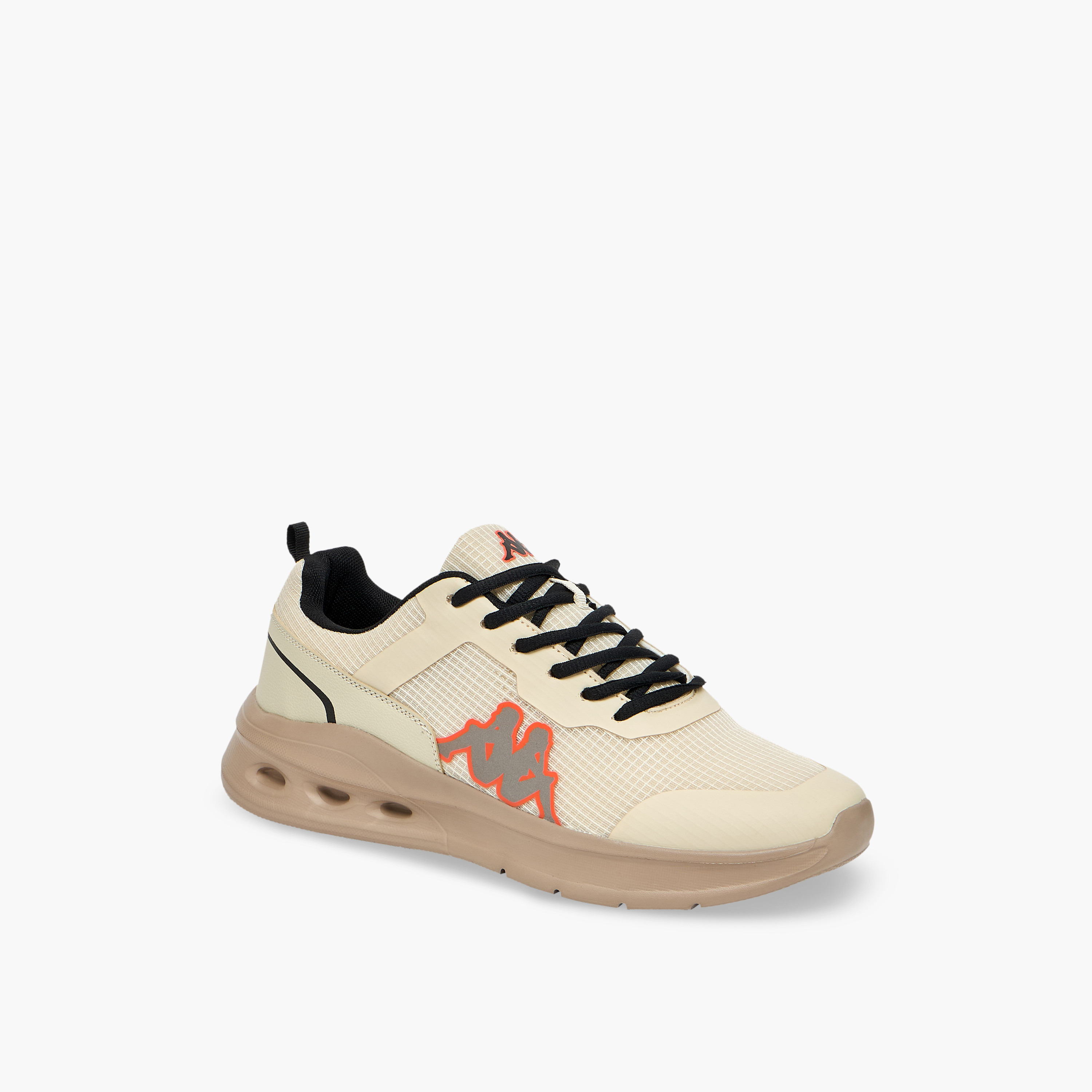 حذاء رياضي بشعار ورباط إغلاق للرجال من كابا-sports-men-shoes-image-2