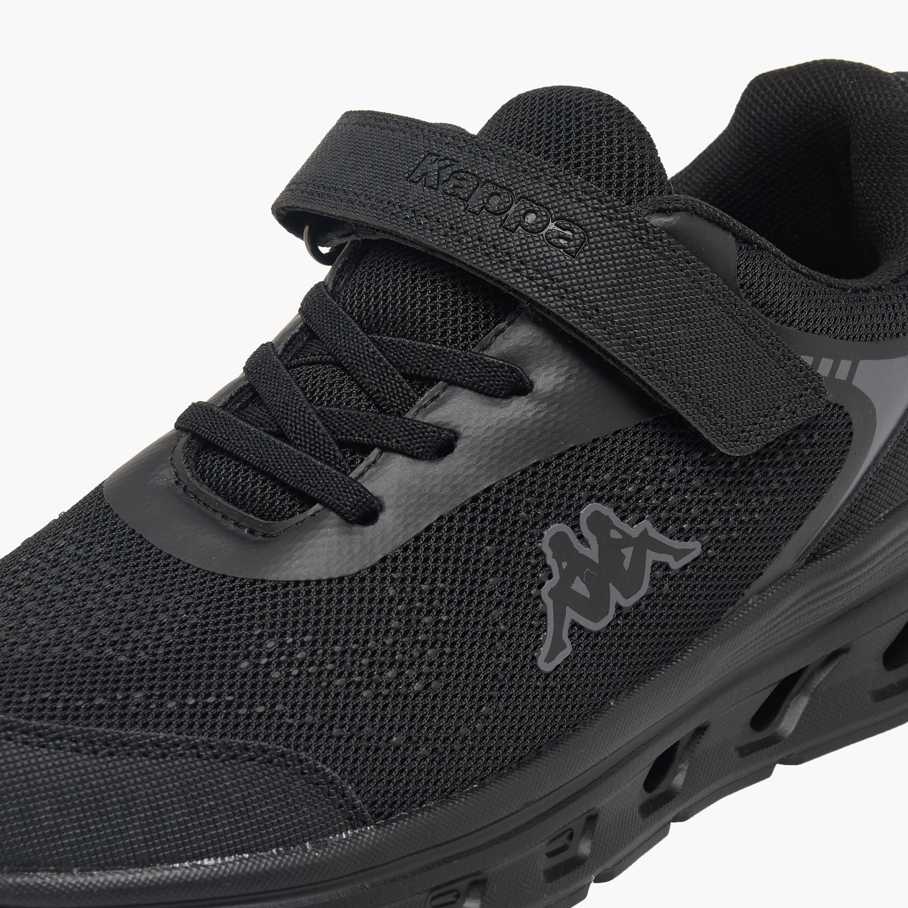 حذاء رياضي بشريط إغلاق لاصق للأولاد من كابا-boys-shoes-sneakers-image-4