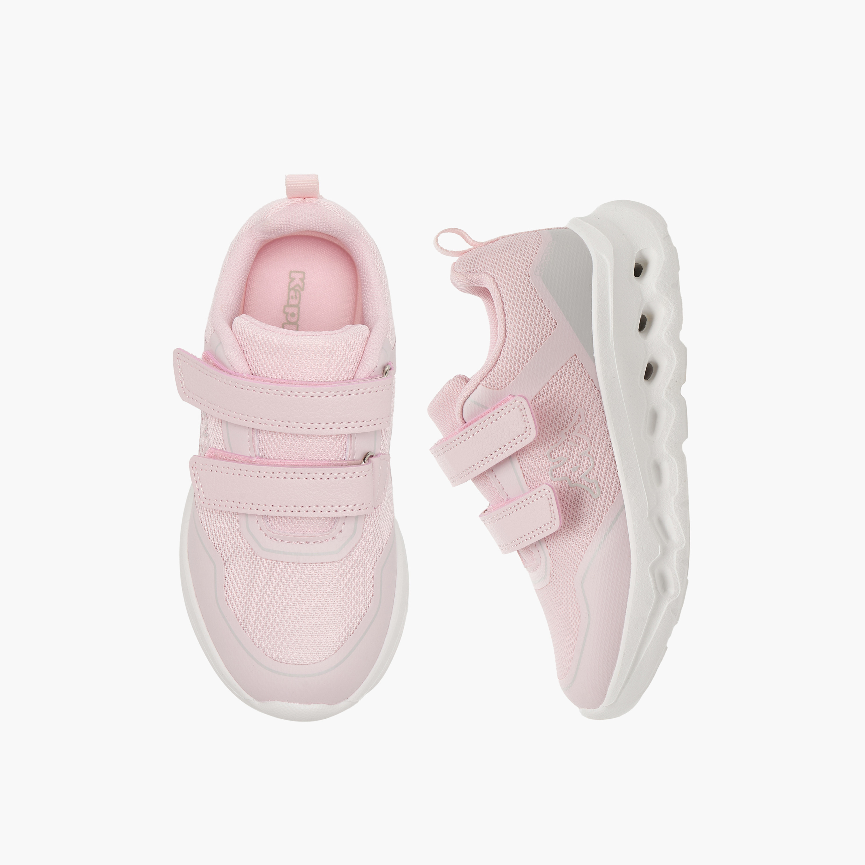 حذاء رياضي بشريط إغلاق لاصق وطبعات شعار للبنات من كابا-girls-shoes-sneakers-image-6