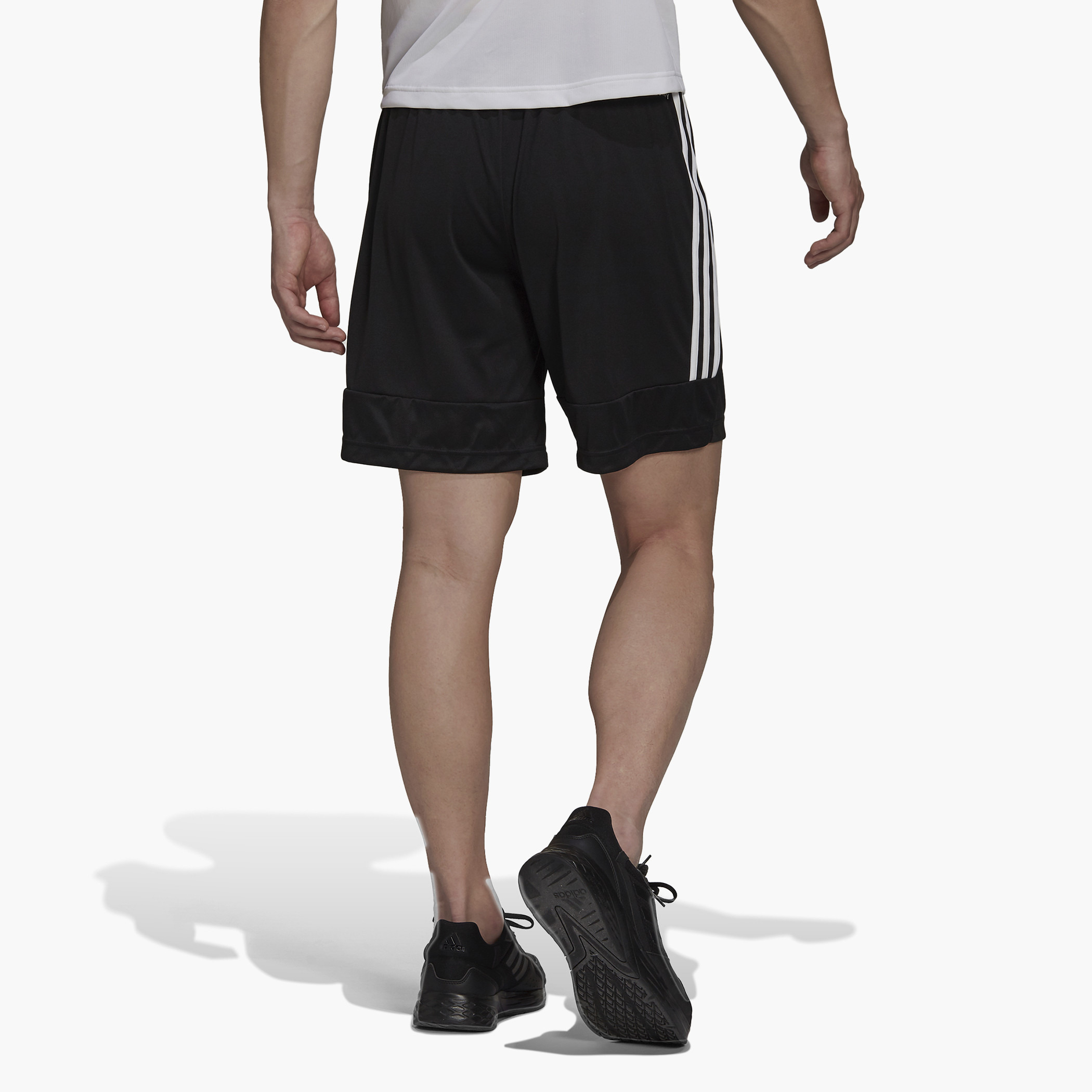 شورتس اديداس ام سيرينو شو للرجال مع 3 خطوط-men-clothing-bottoms-shorts-image-2