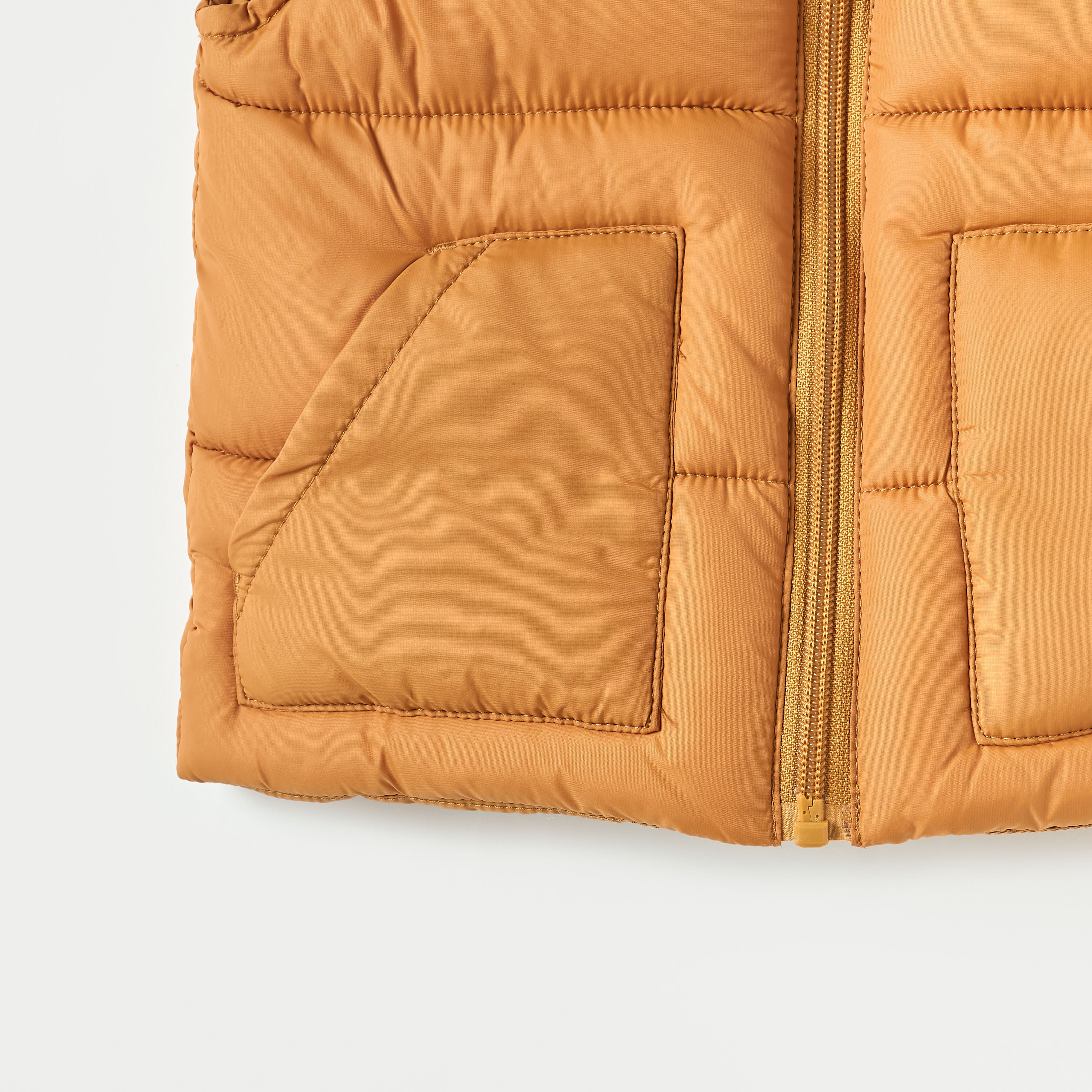 جيليه سادة بدون أكمام بسحاب إغلاق وجيوب من جونيورز-baby-boys-clothing-winterwear-jacketsandblazers-image-4