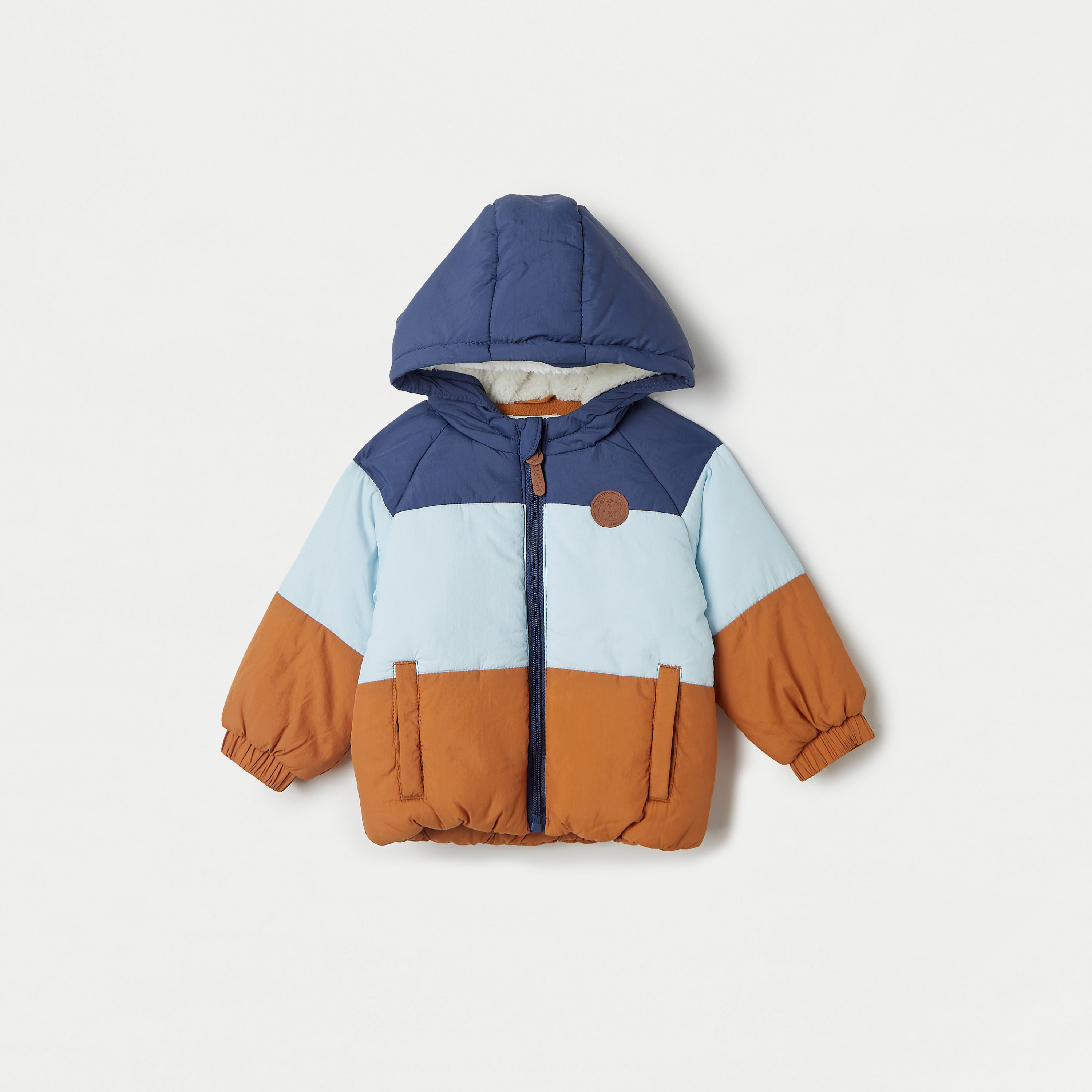 جاكيت ثقيل بسحّاب وجيوب وقبّعة من جونيورز-baby-boys-clothing-winterwear-jacketsandblazers-image-1