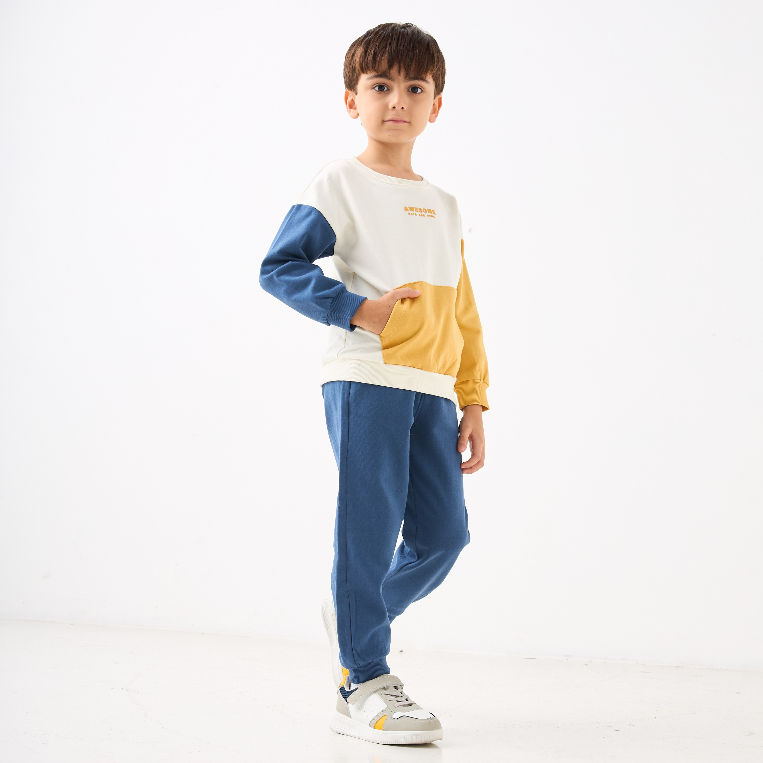 Juniors Colourblock Sweatshirt and Joggers Set-boys-clothing-setsandcoords-image-1