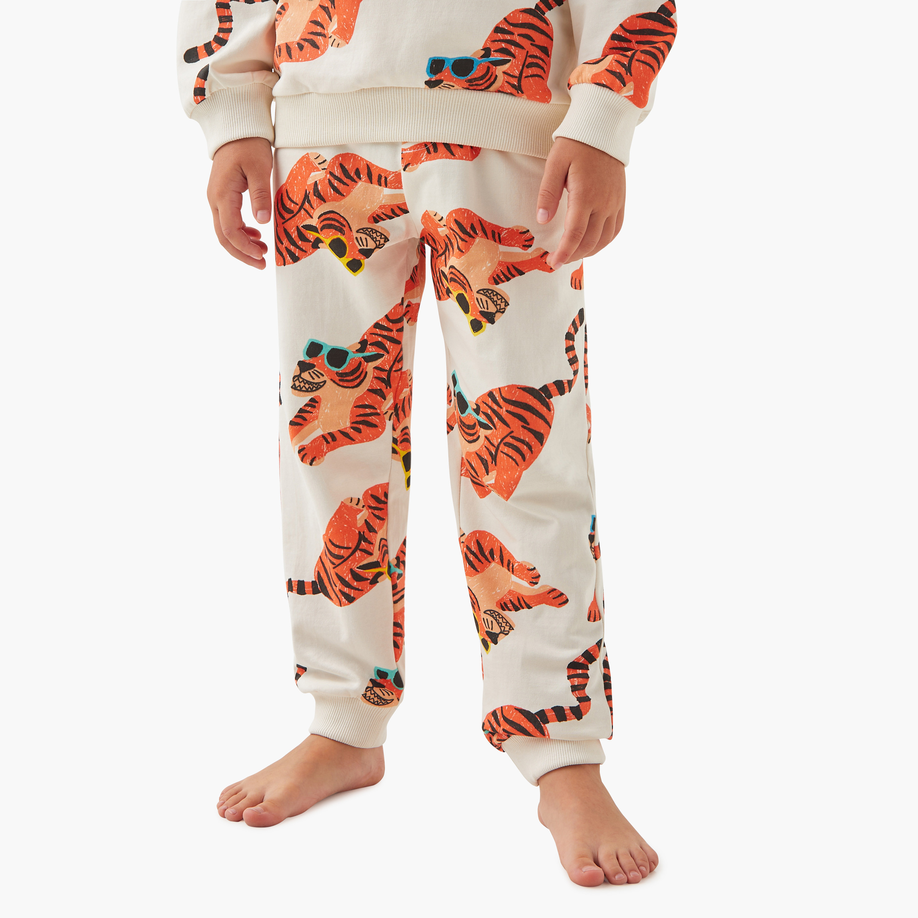 Juniors All-Over Tiger Print Long Sleeves Sweatshirt and Joggers Set-boys-clothing-setsandcoords-image-5