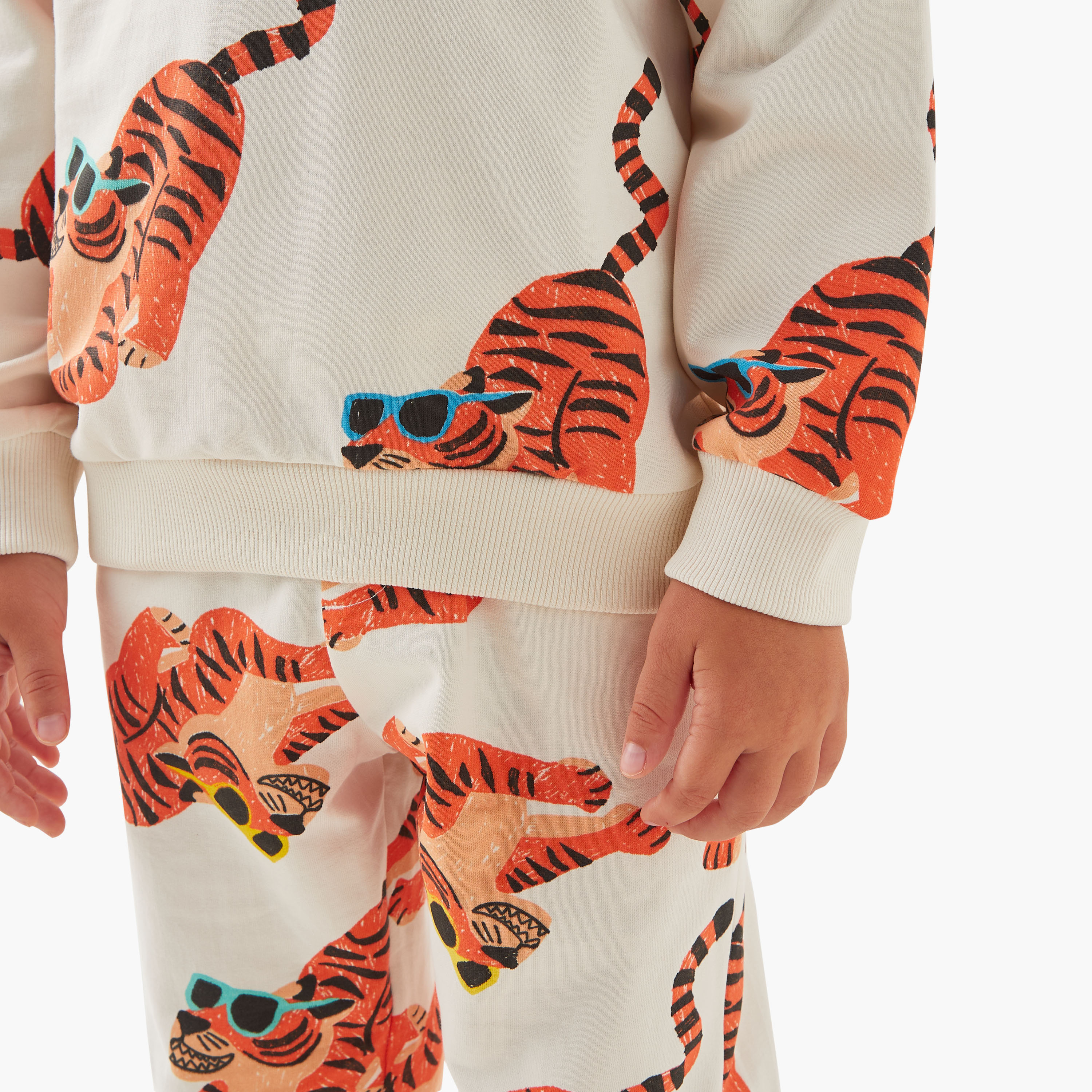Juniors All-Over Tiger Print Long Sleeves Sweatshirt and Joggers Set-boys-clothing-setsandcoords-image-6
