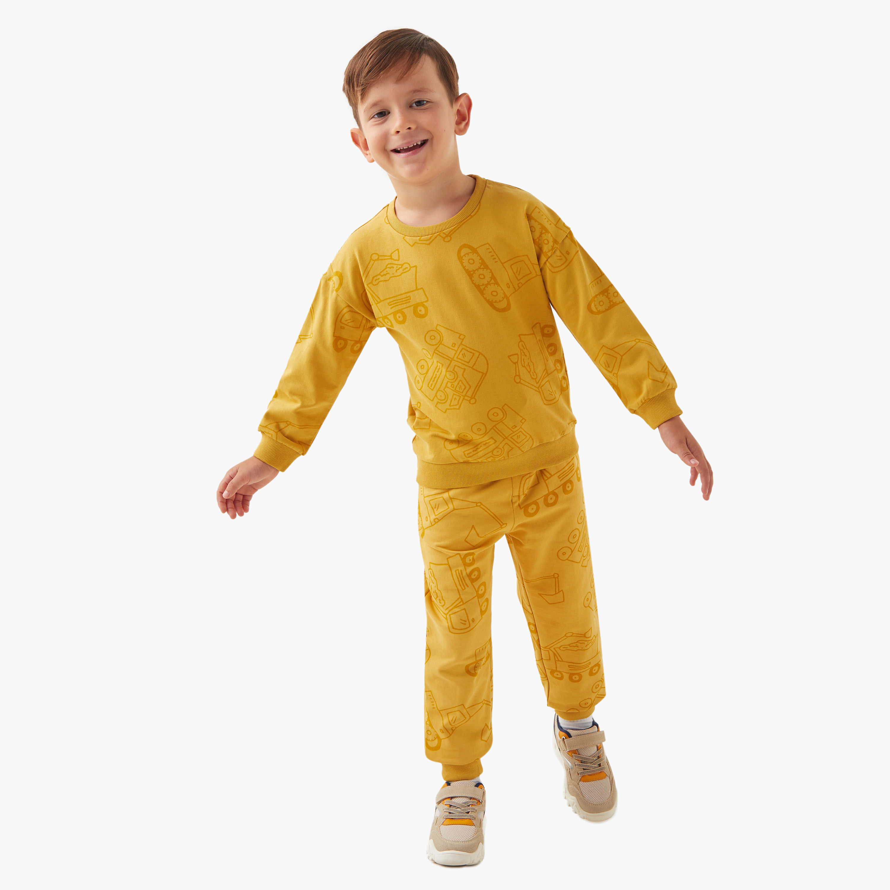 Juniors All-Over Vehicle Print Long Sleeves Sweatshirt and Joggers Set-boys-clothing-setsandcoords-image-2