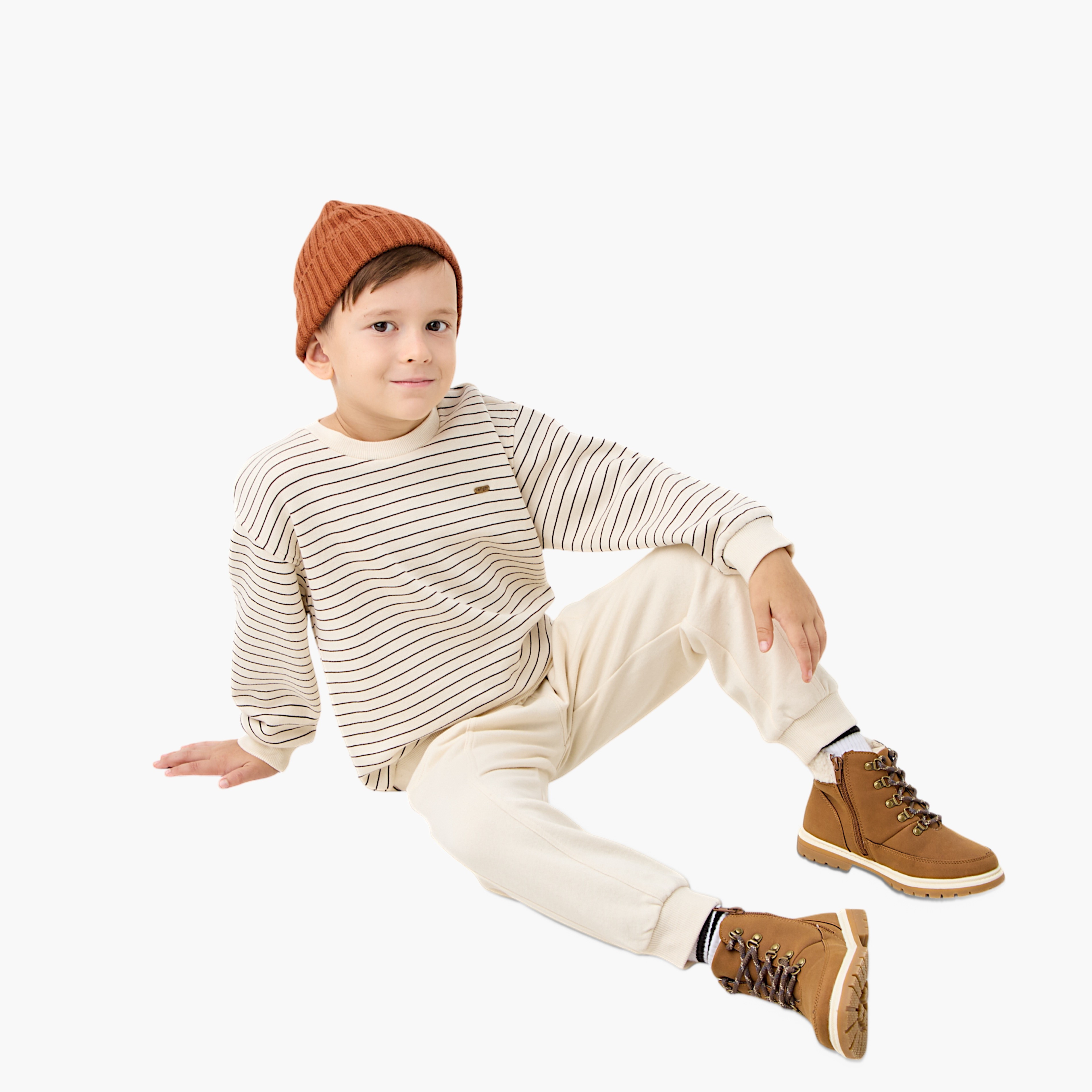 طقم بنطلون رياضي وتيشيرت مقلّم من إليجو-boys-clothing-setsandcoords-image-1