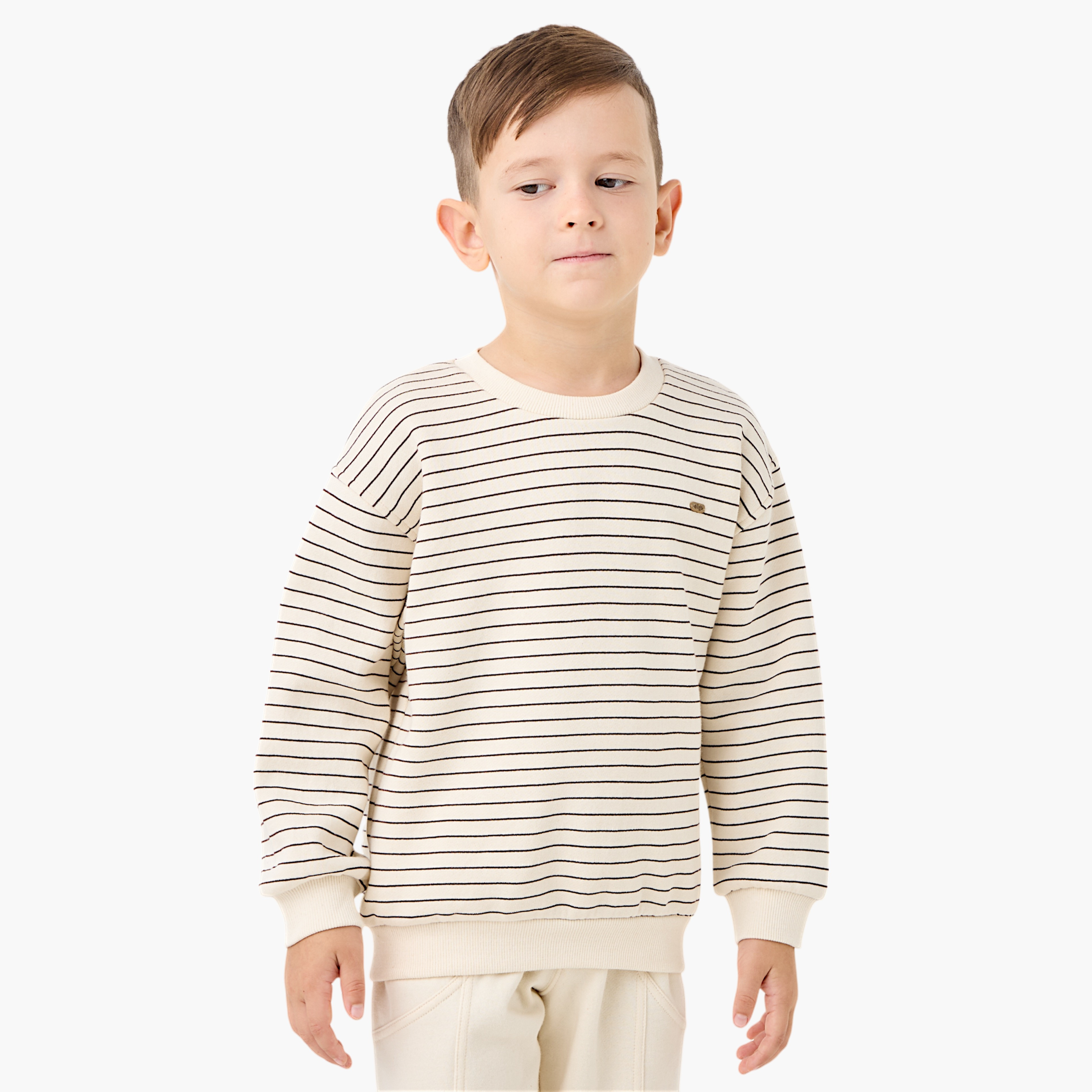 طقم بنطلون رياضي وتيشيرت مقلّم من إليجو-boys-clothing-setsandcoords-image-2