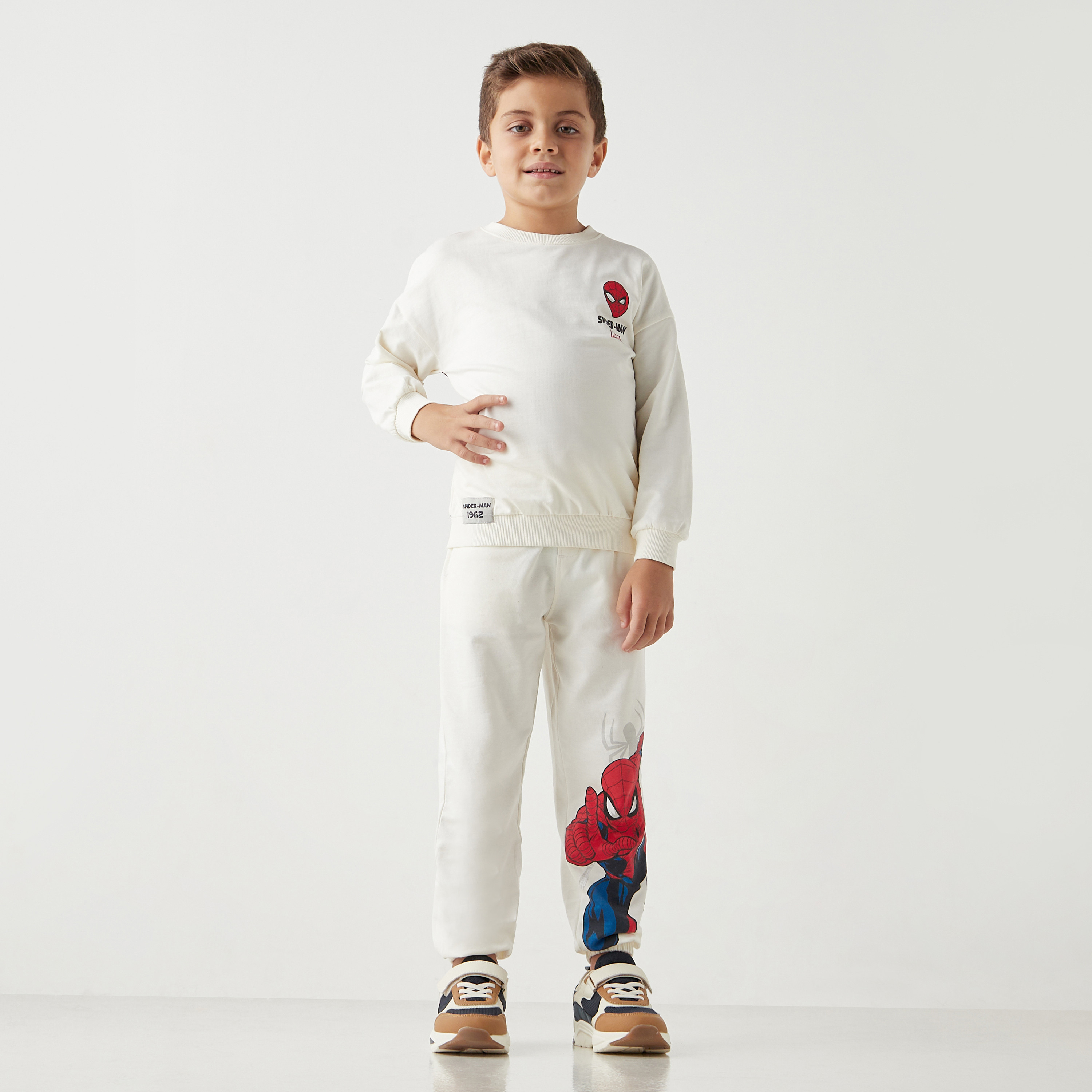 بنطلون رياضي بطبعات وبرباط إغلاق-boys-clothing-bottoms-joggersandtrackpants-image-2