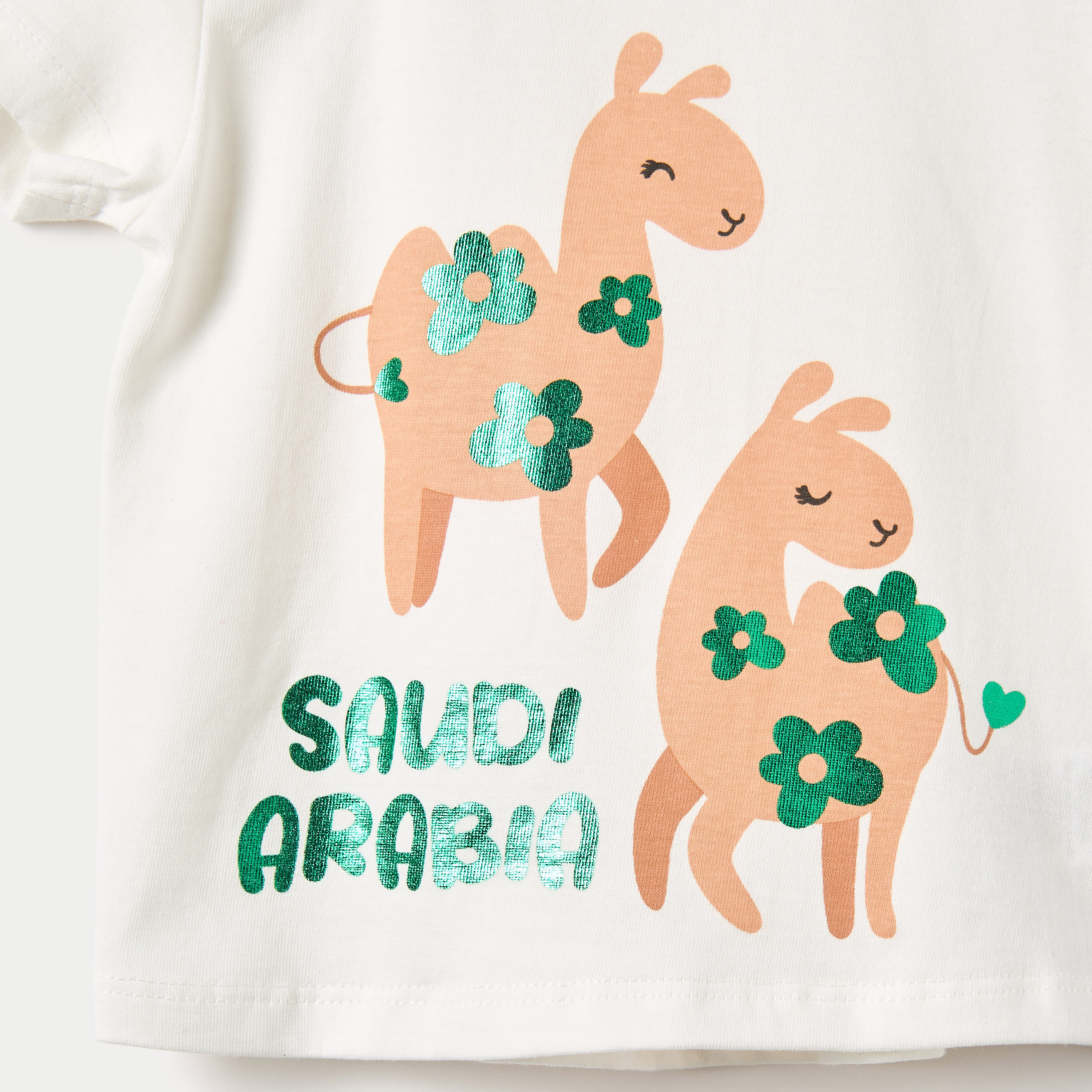 Juniors Foil Graphic Print T-shirt with Short Sleeves and Round Neck-baby-girls-clothing-tshirts-image-3