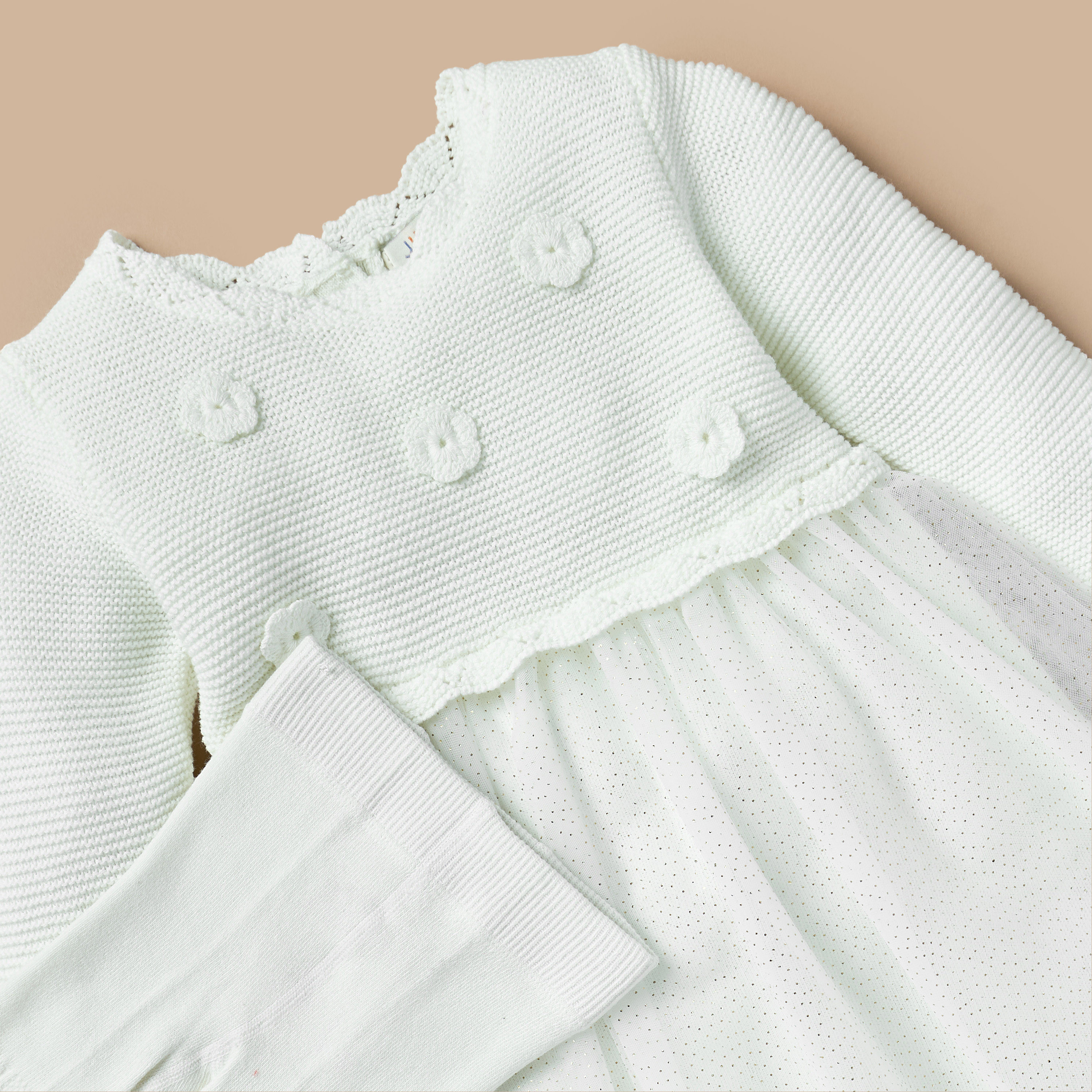 فستان إيه لاين بزينة أزهار مع سروال تحتاني من جونيورز-baby-girls-clothing-winterwear-dresses-image-4