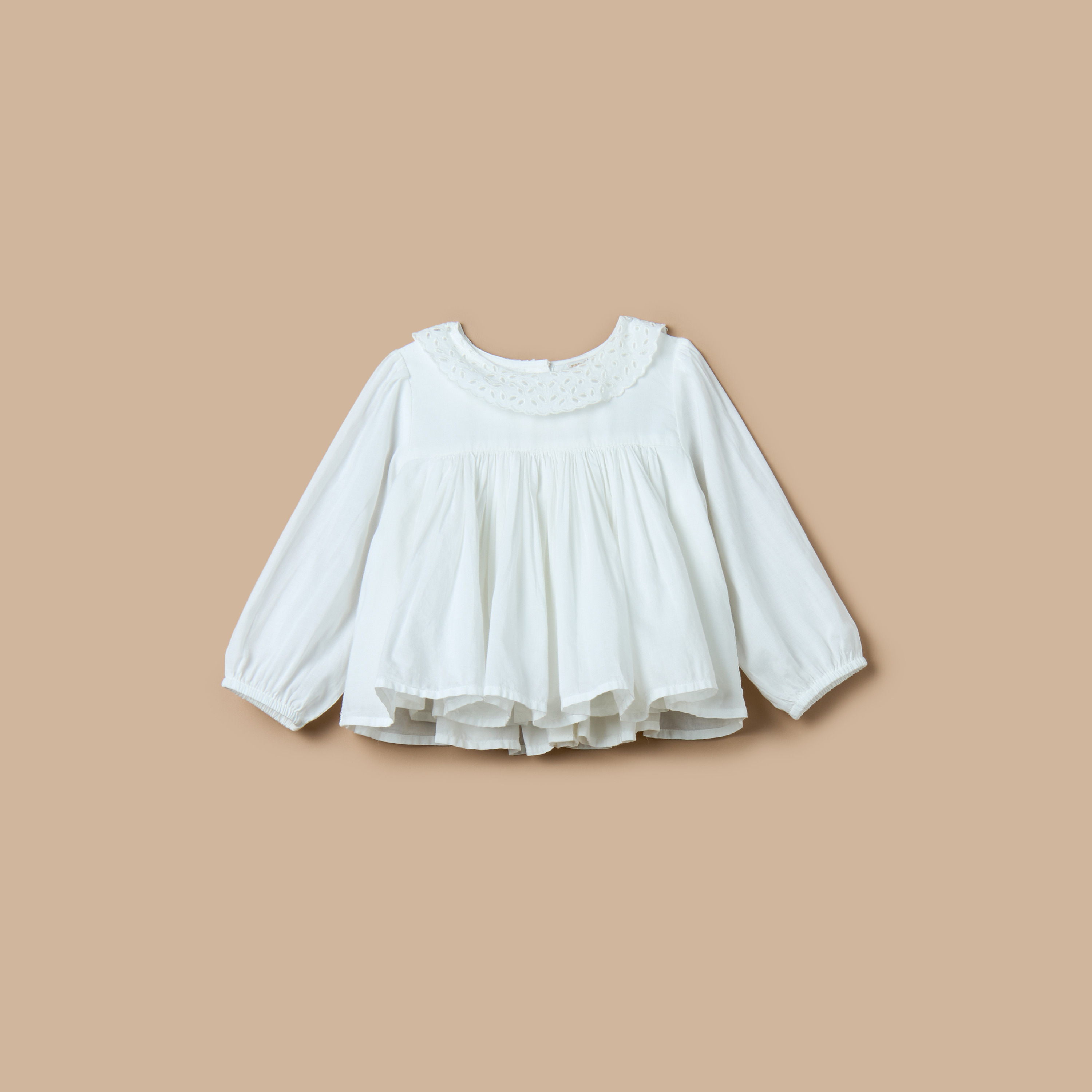 بلوزة إيه لاين سادة بأكمام طويلة وياقة بتفاصيل شيفلي من جيجلز-baby-girls-clothing-blousesandshirts-image-1