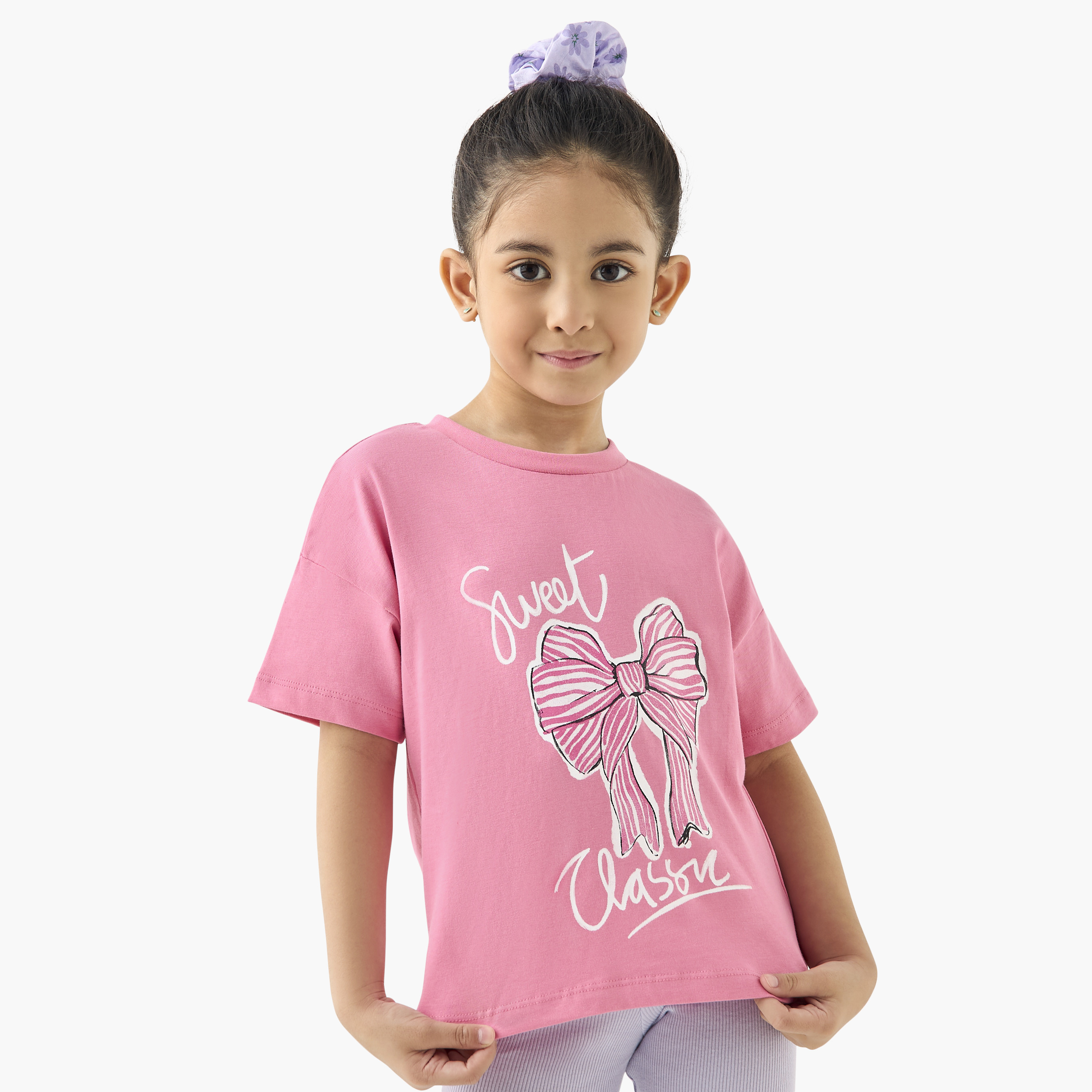 Juniors Graphic Print Crew Neck T-shirt with Short Sleeves-girls-clothing-tshirts-image-1