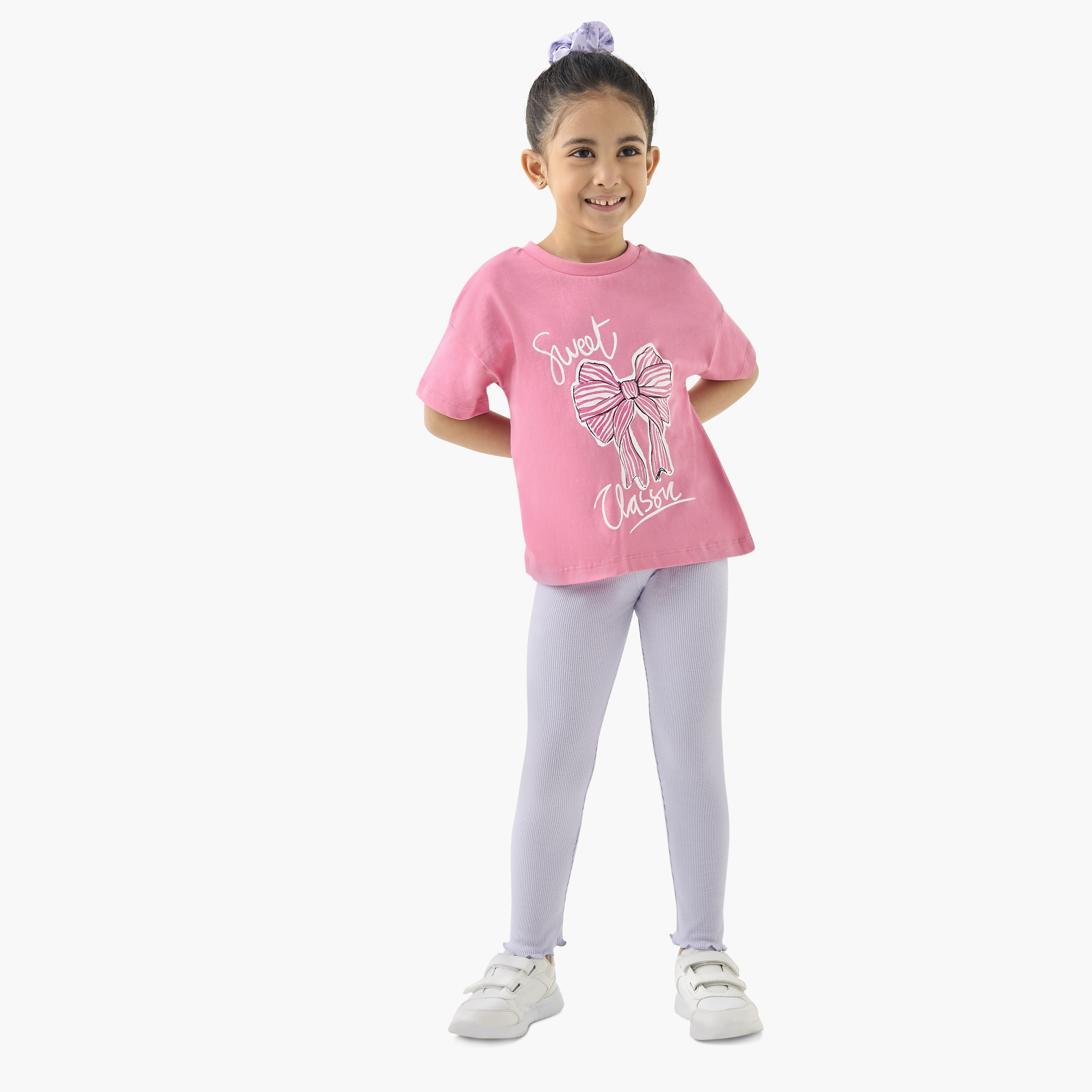 Juniors Graphic Print Crew Neck T-shirt with Short Sleeves-girls-clothing-tshirts-image-2