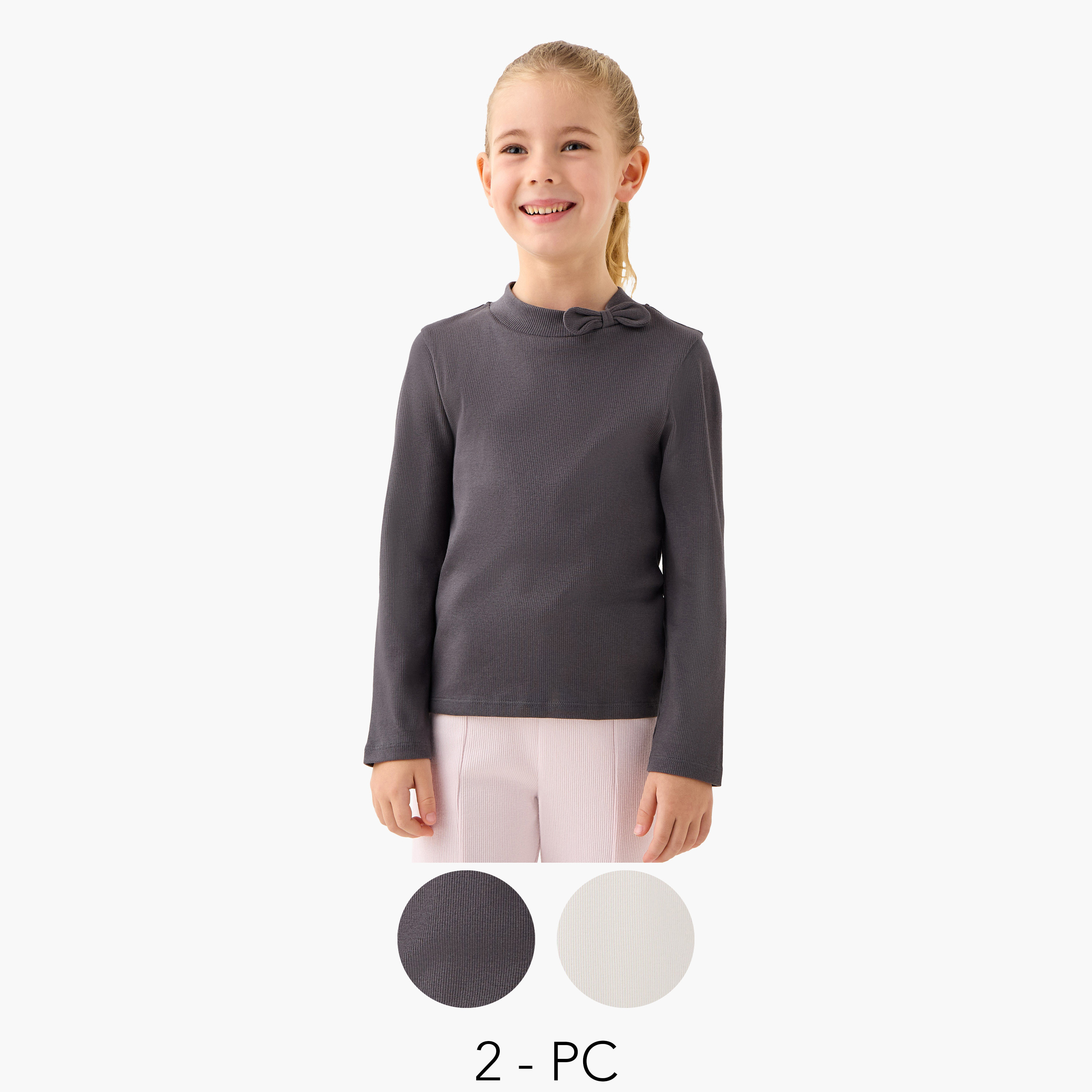 بلوزة بأكمام طويلة وياقة مستديرة عالية بتفاصيل فيونكة من جونيورز-  طقم من قطعتين-girls-clothing-tshirts-image-1