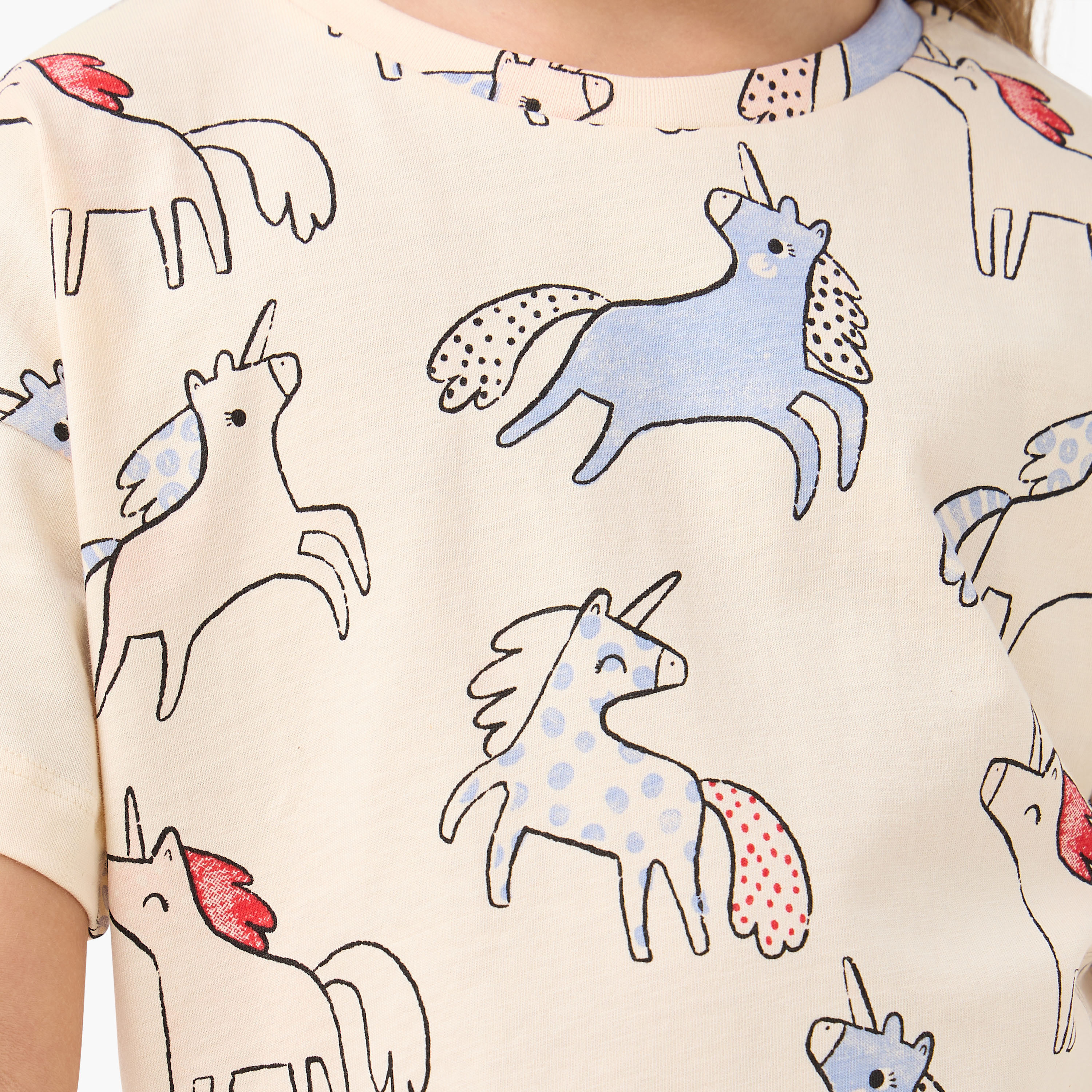 تيشيرت بطبعات يونيكورن وياقة ضيقة وأكمام قصيرة من جونيورز-girls-clothing-tshirts-image-1