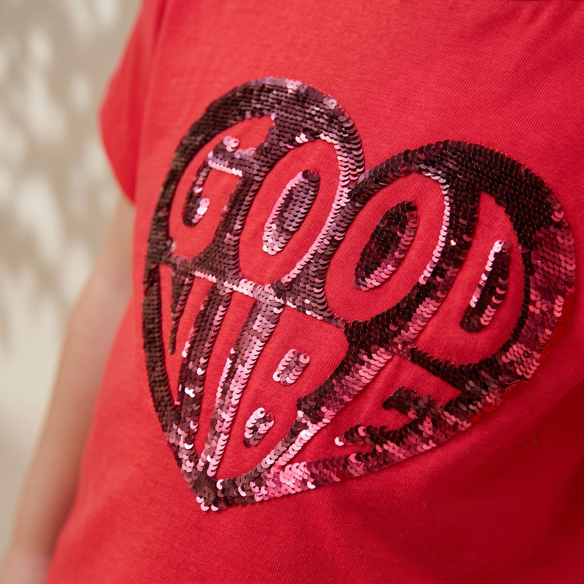 Juniors Crew Neck Short Sleeves T-shirt with Sequin Detail-girls-clothing-tshirts-image-4