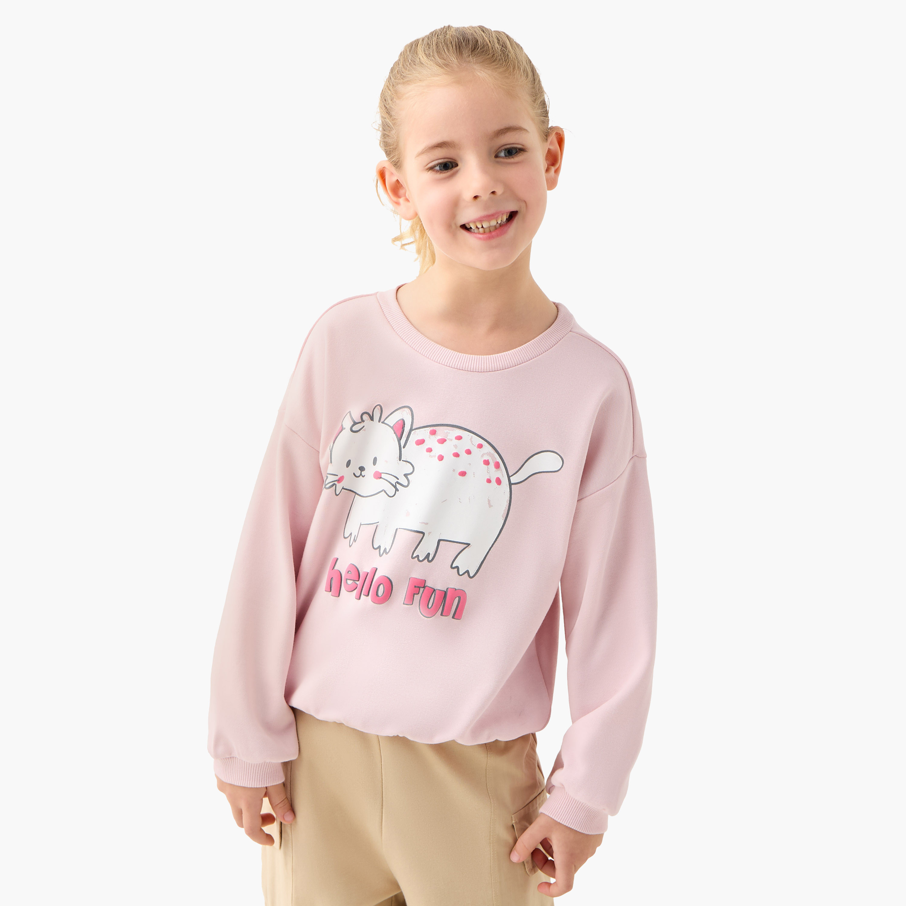 Juniors Graphic Print Crew Neck Sweatshirt with Long Sleeves-baby-girls-clothing-winterwear-sweatshirts-image-1