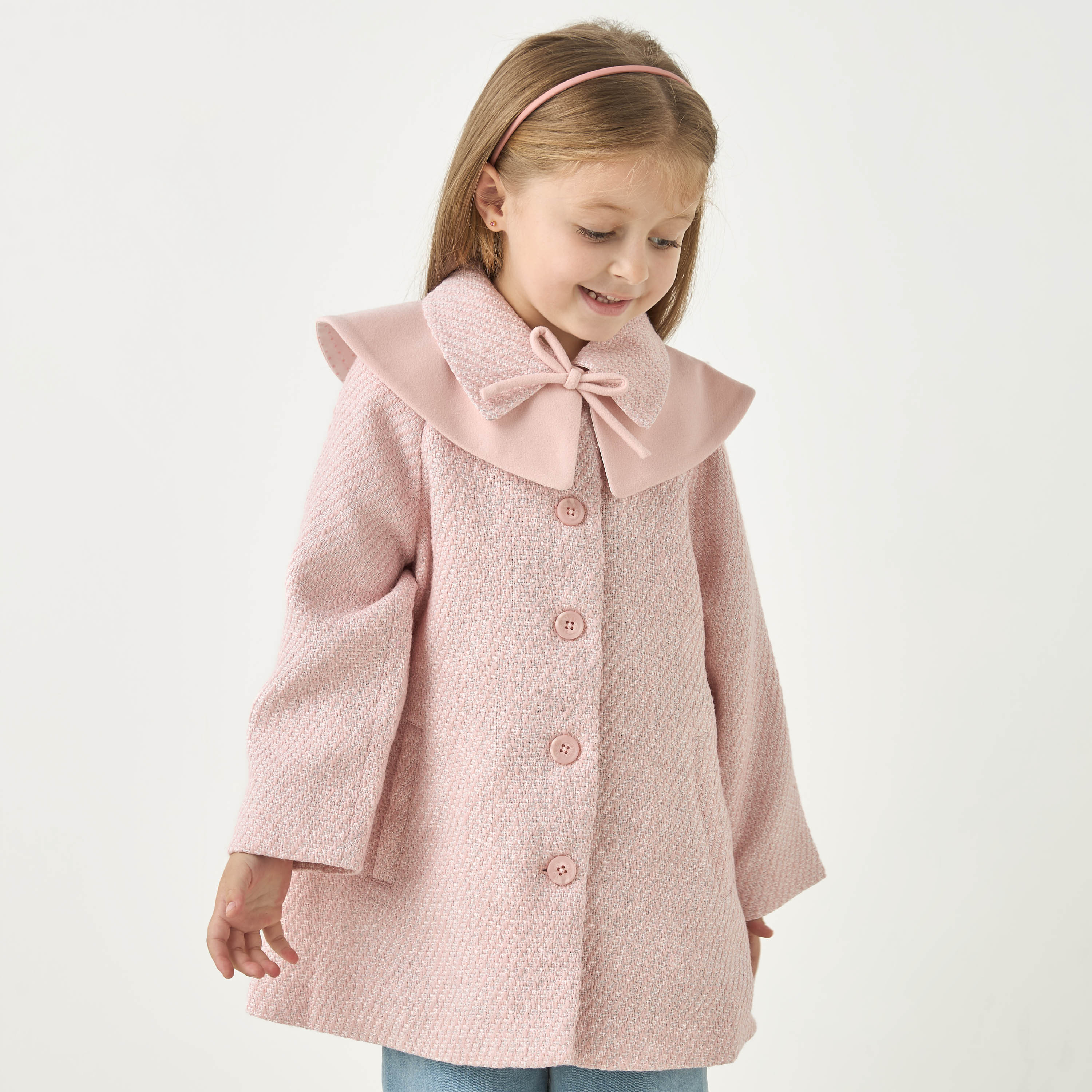 جاكيت ثقيل مزخرف مع زر إغلاق وتفاصيل فيونكة من إليغو-baby-girls-clothing-winterwear-jacketsandcoats-image-1