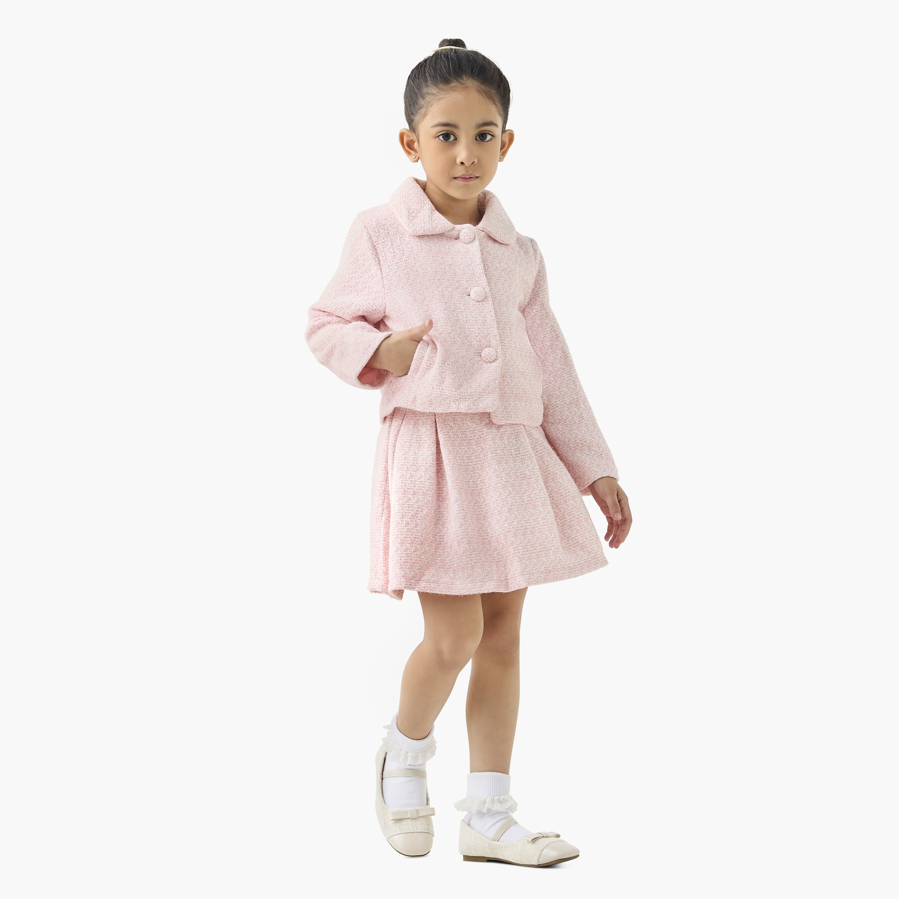 طقم تنورة وجاكيت بارزة الملمس بياقة بيتر بان من إليجو-baby-girls-clothing-setsandcoords-image-1