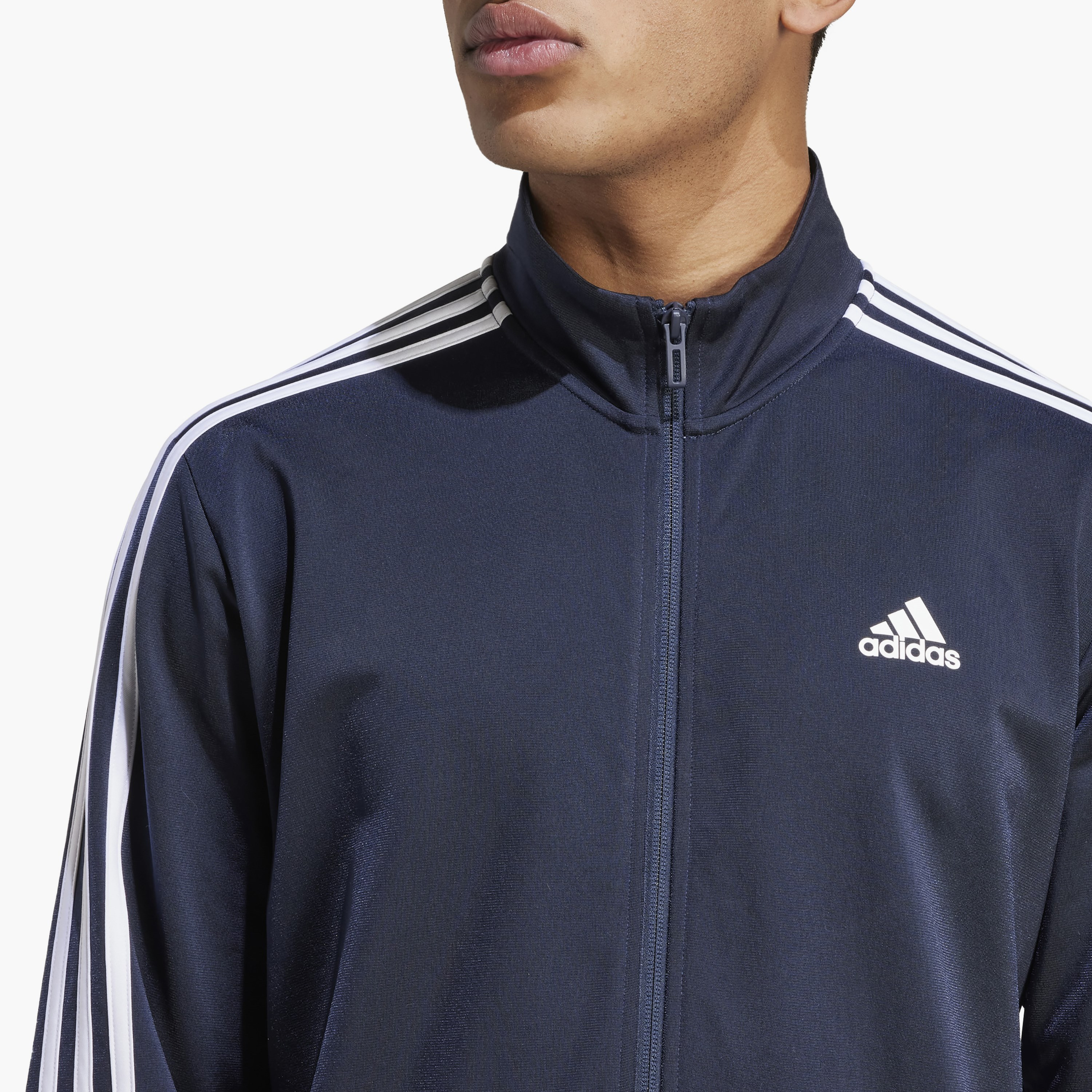 تراك جاكيت من أديداس ذو إسينشالز وورم أب 3-سترايبس للرجال H46100 | OE-men-clothing-jacketsandblazers-jackets-image-3