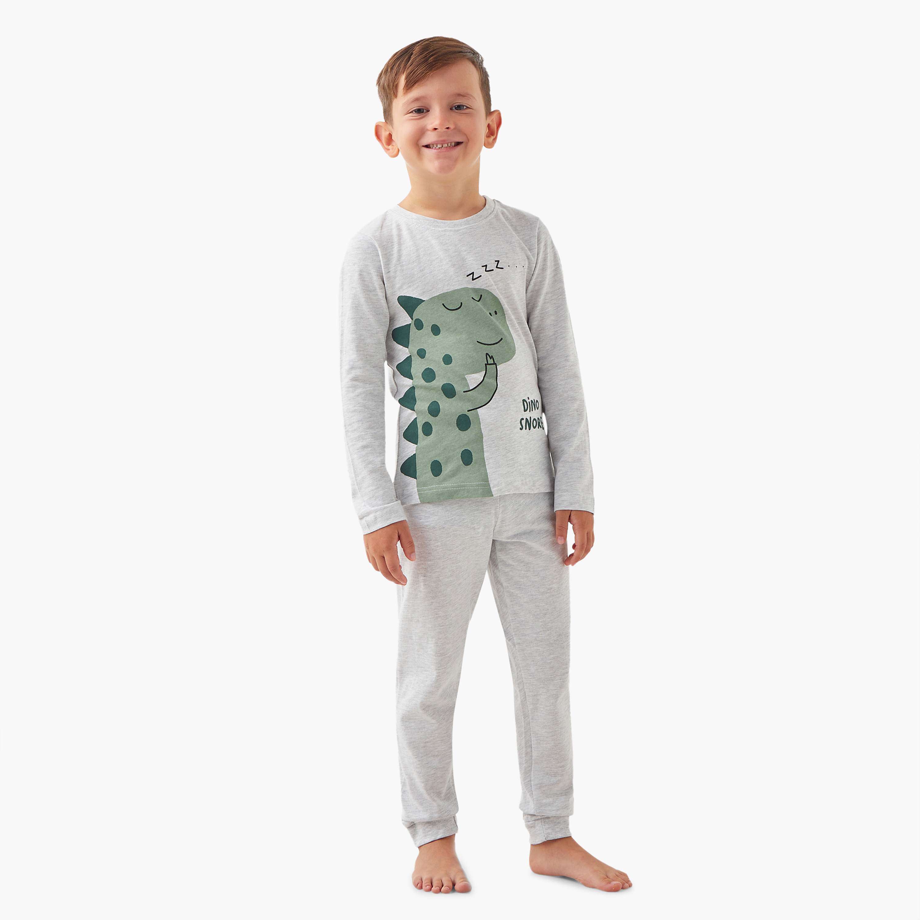 بنطلون بيجاما وتيشيرت بأكمام طويلة وطبعات ديناصور من جونيورز - مجموعة من طقمين-boys-clothing-nightwear-image-7