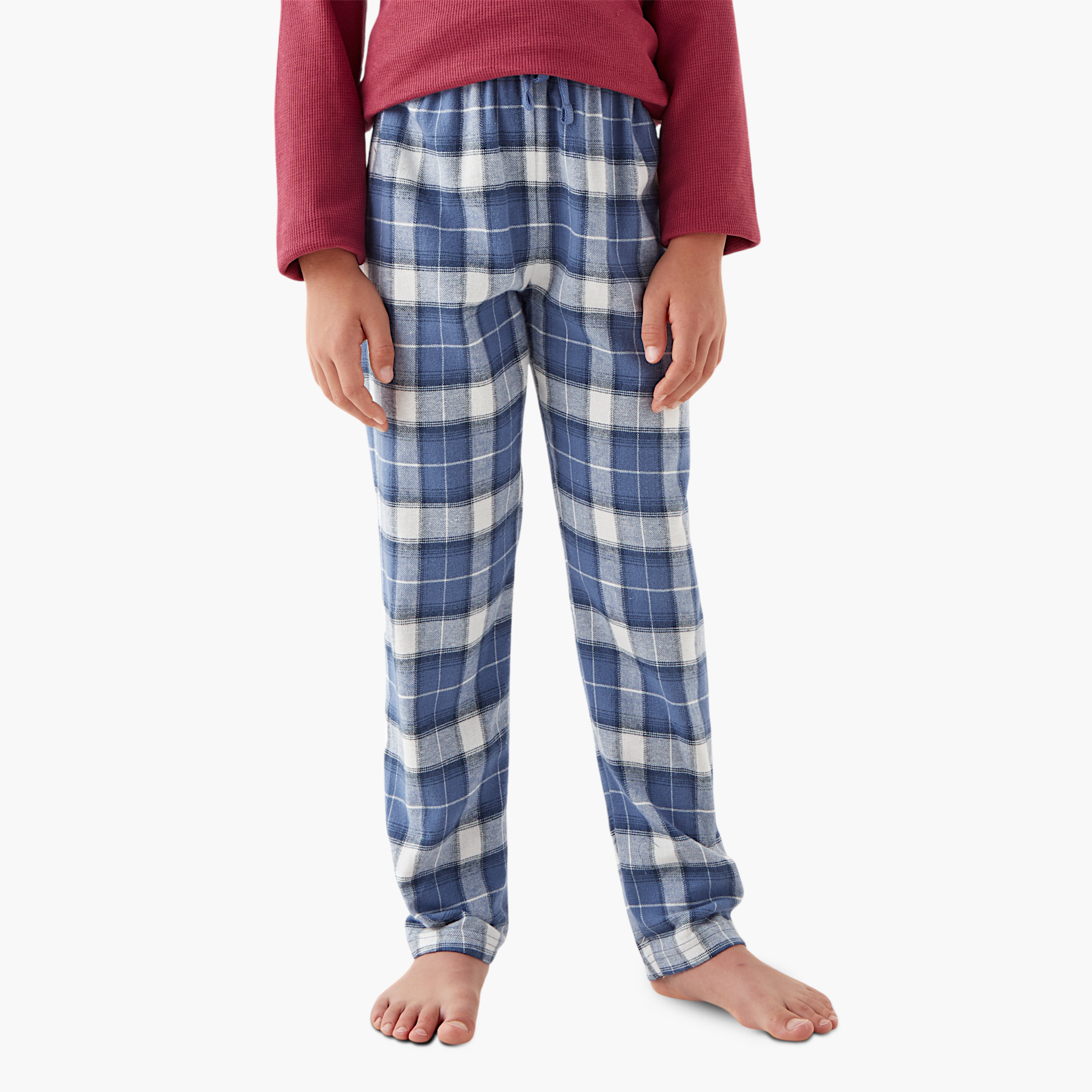 طقم تيشيرت بطبعات وبنطلون بيجاما مربعات من جونيورز-boys-clothing-nightwear-image-4