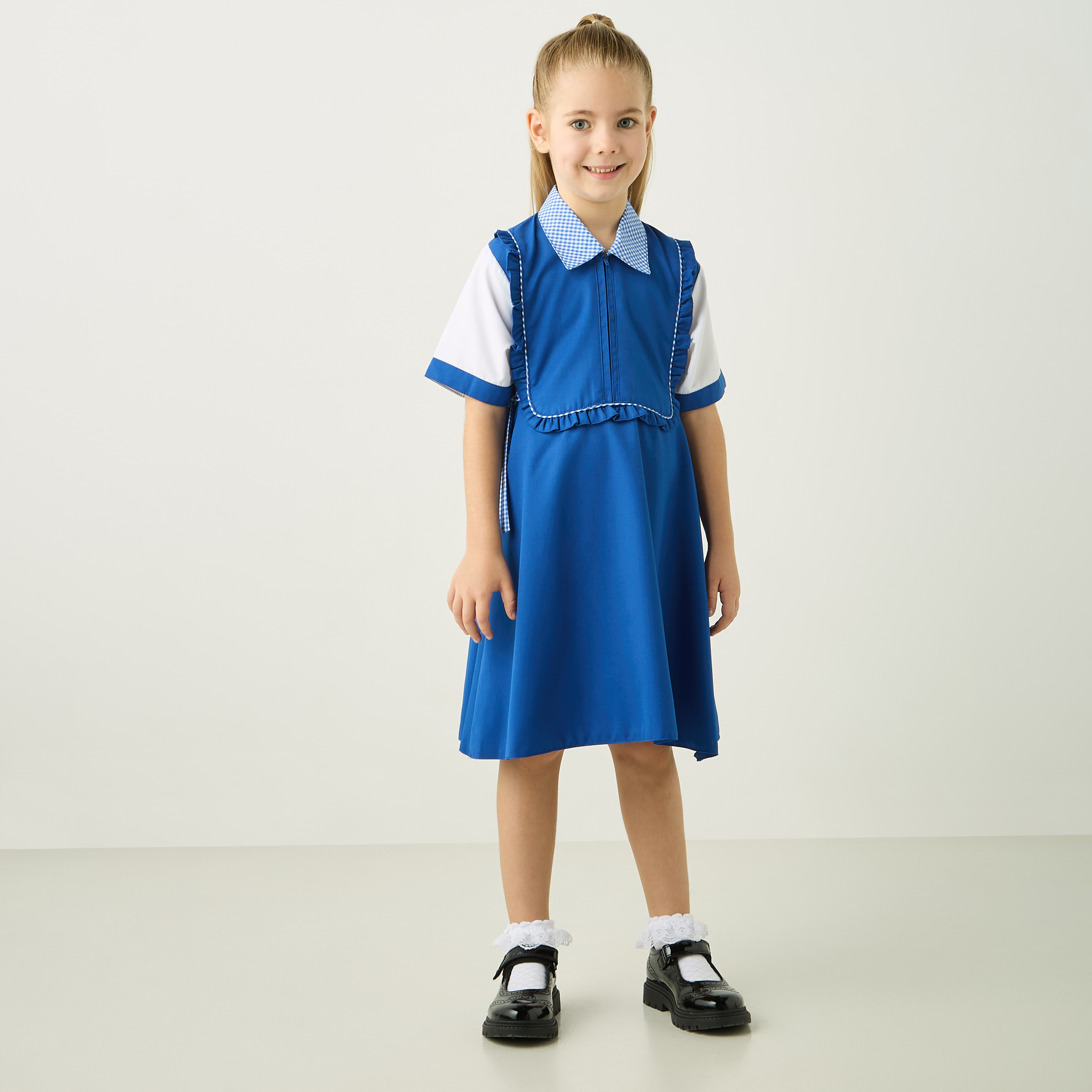 مريلة بأكمام قصيرة وتفاصيل كشكش وطبعات مربعات من جونيورز-girls-clothing-dressesandjumpsuits-image-1