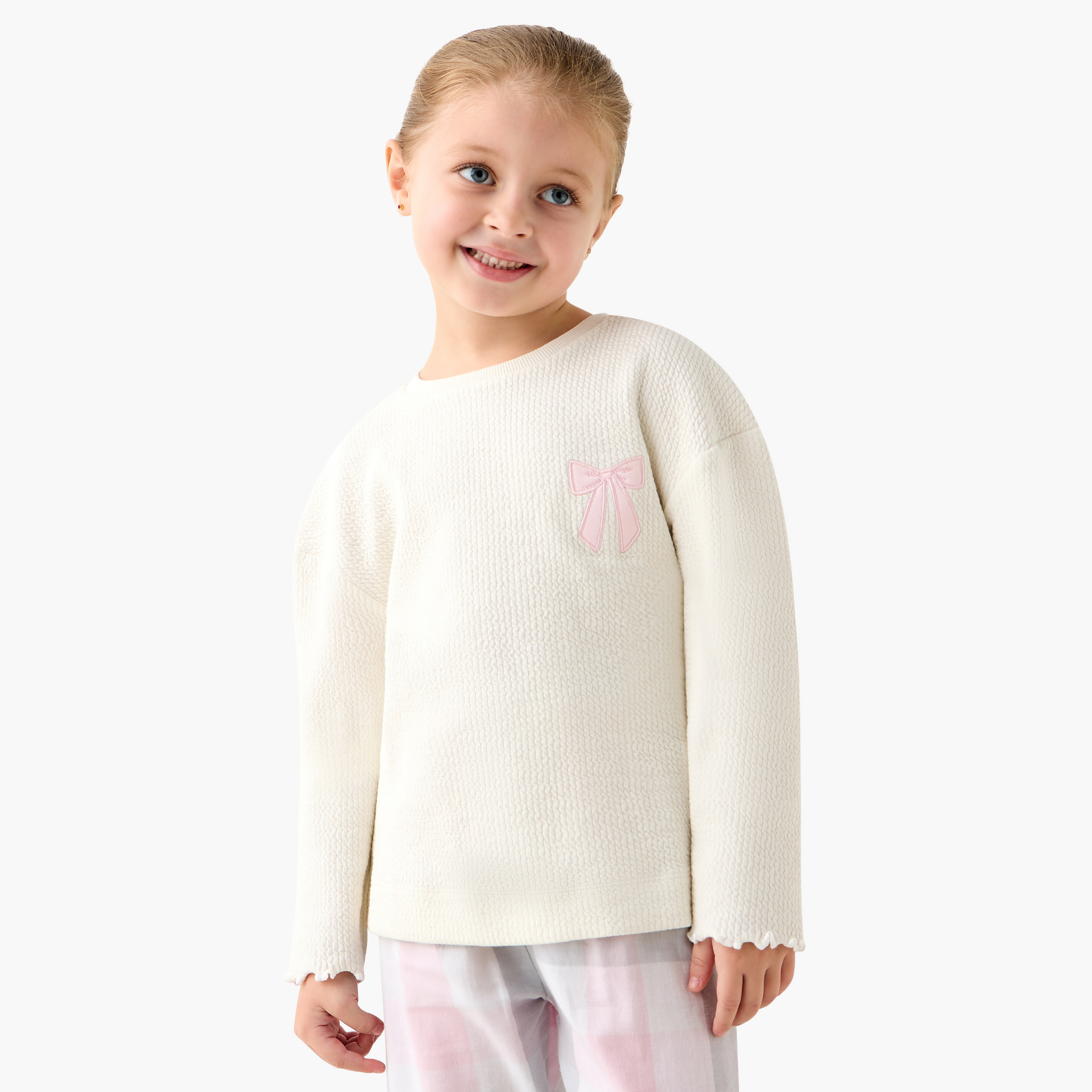 طقم تيشيرت بارز الملمس بأكمام طويلة وبنطلون بيجاما مربعات من جونيورز-girls-clothing-nightwear-image-2
