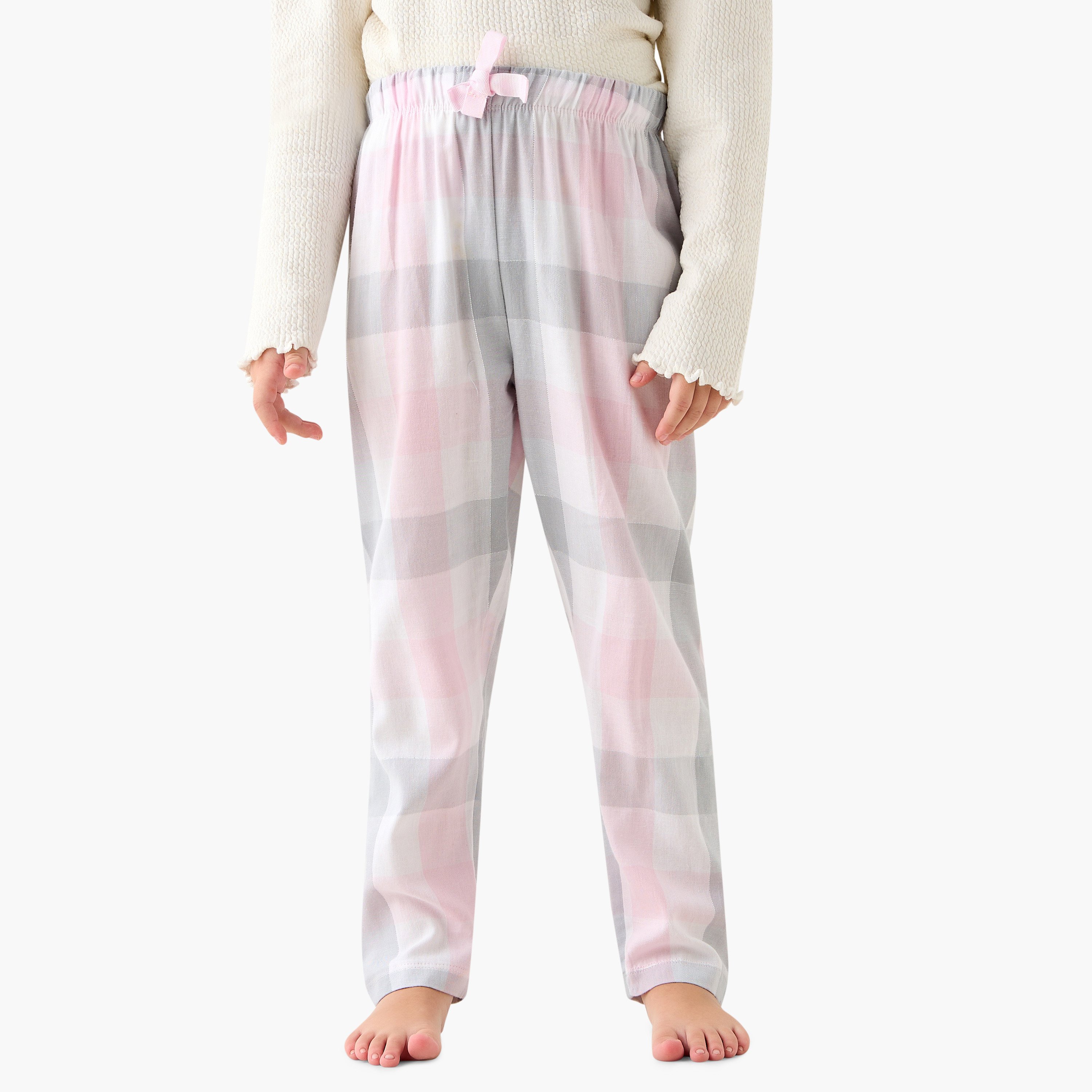 طقم تيشيرت بارز الملمس بأكمام طويلة وبنطلون بيجاما مربعات من جونيورز-girls-clothing-nightwear-image-3
