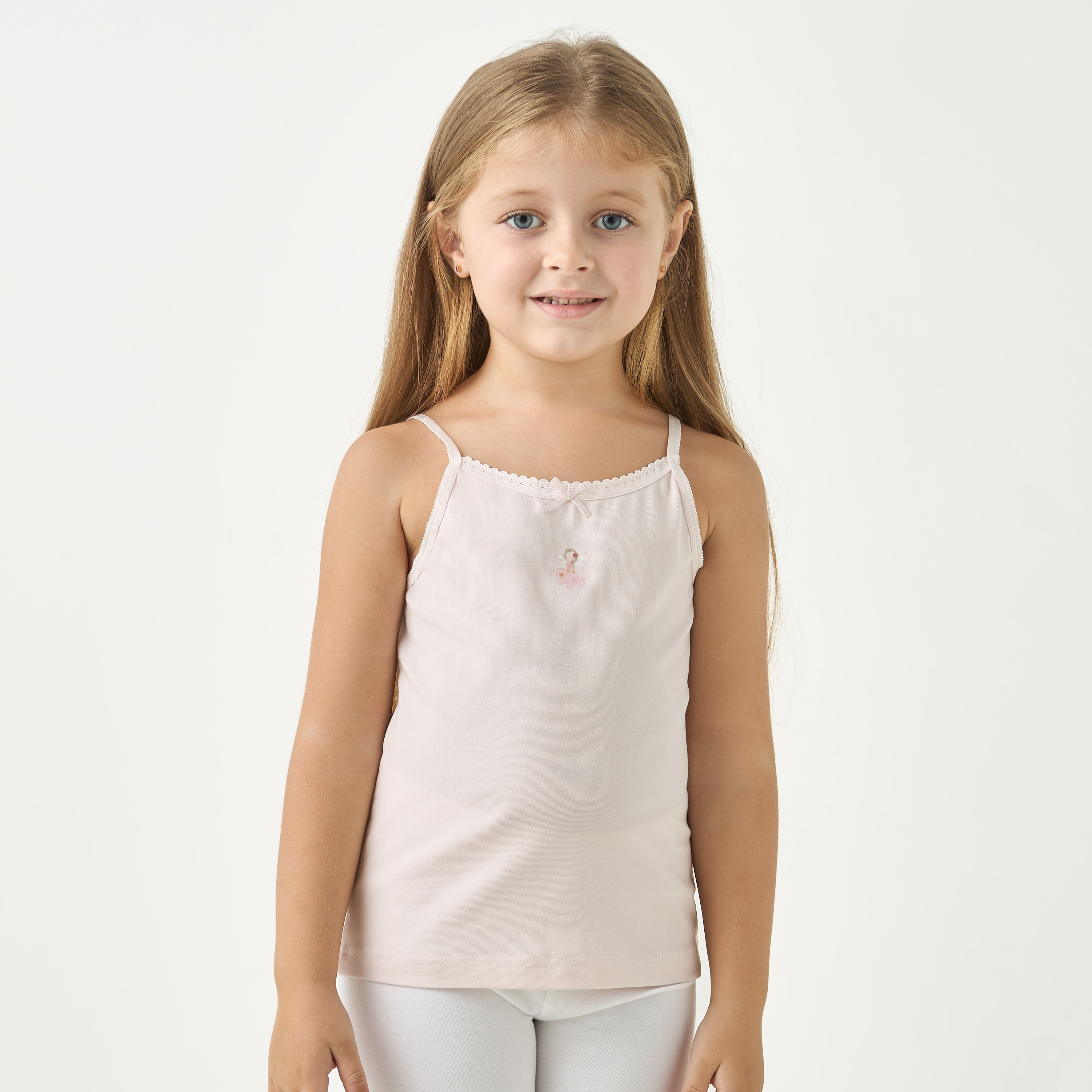 بلوزة كامي بطبعات وتفاصيل دانتيل من جونيورز - طقم من 3 قطع-girls-clothing-innerwear-vests-image-5