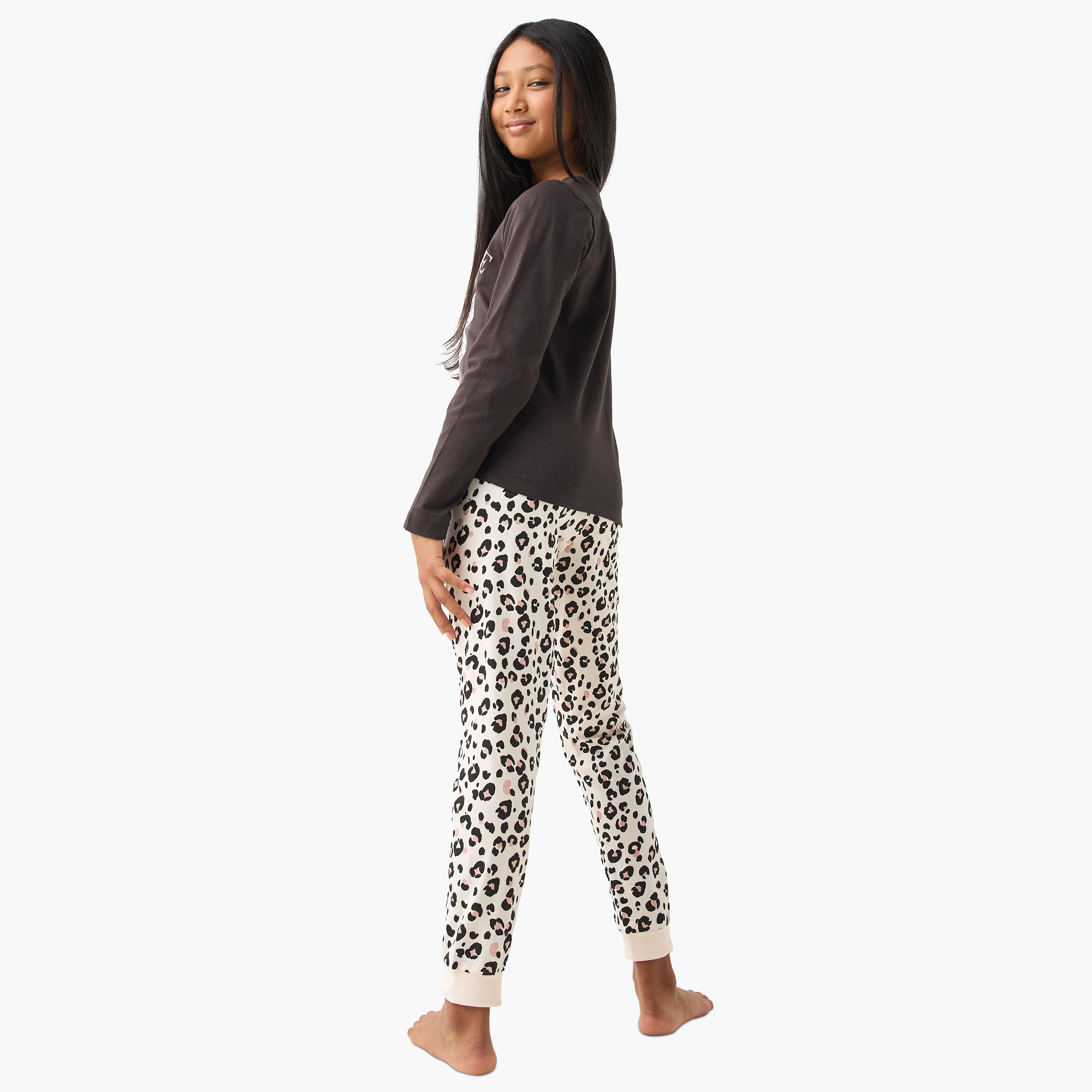 بنطلون بيجاما وتيشيرت بأكمام طويلة وطبعات من جونيورز - مجموعة من 3 أطقم-girls-clothing-multipacks-image-4