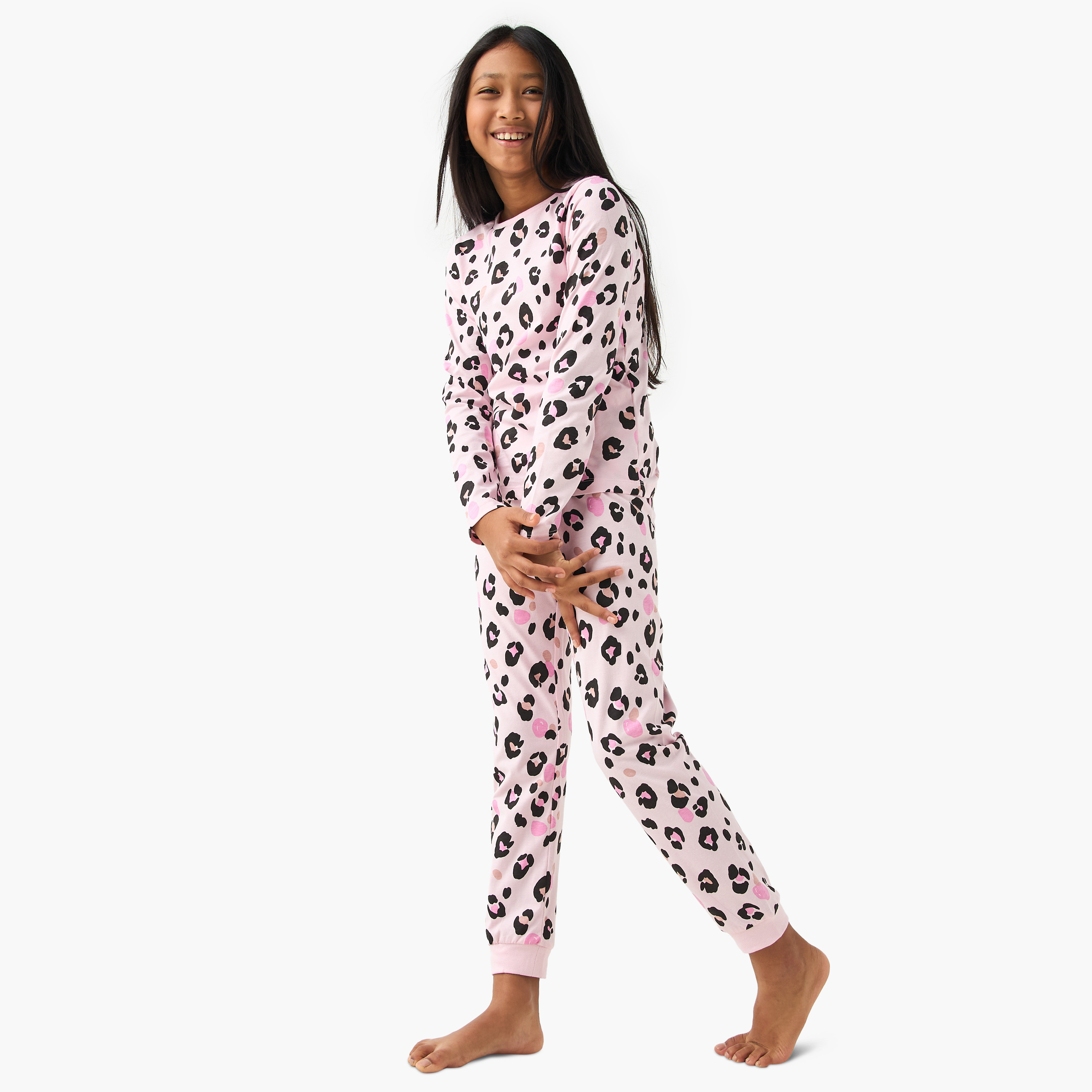 بنطلون بيجاما وتيشيرت بأكمام طويلة وطبعات من جونيورز - مجموعة من 3 أطقم-girls-clothing-multipacks-image-6