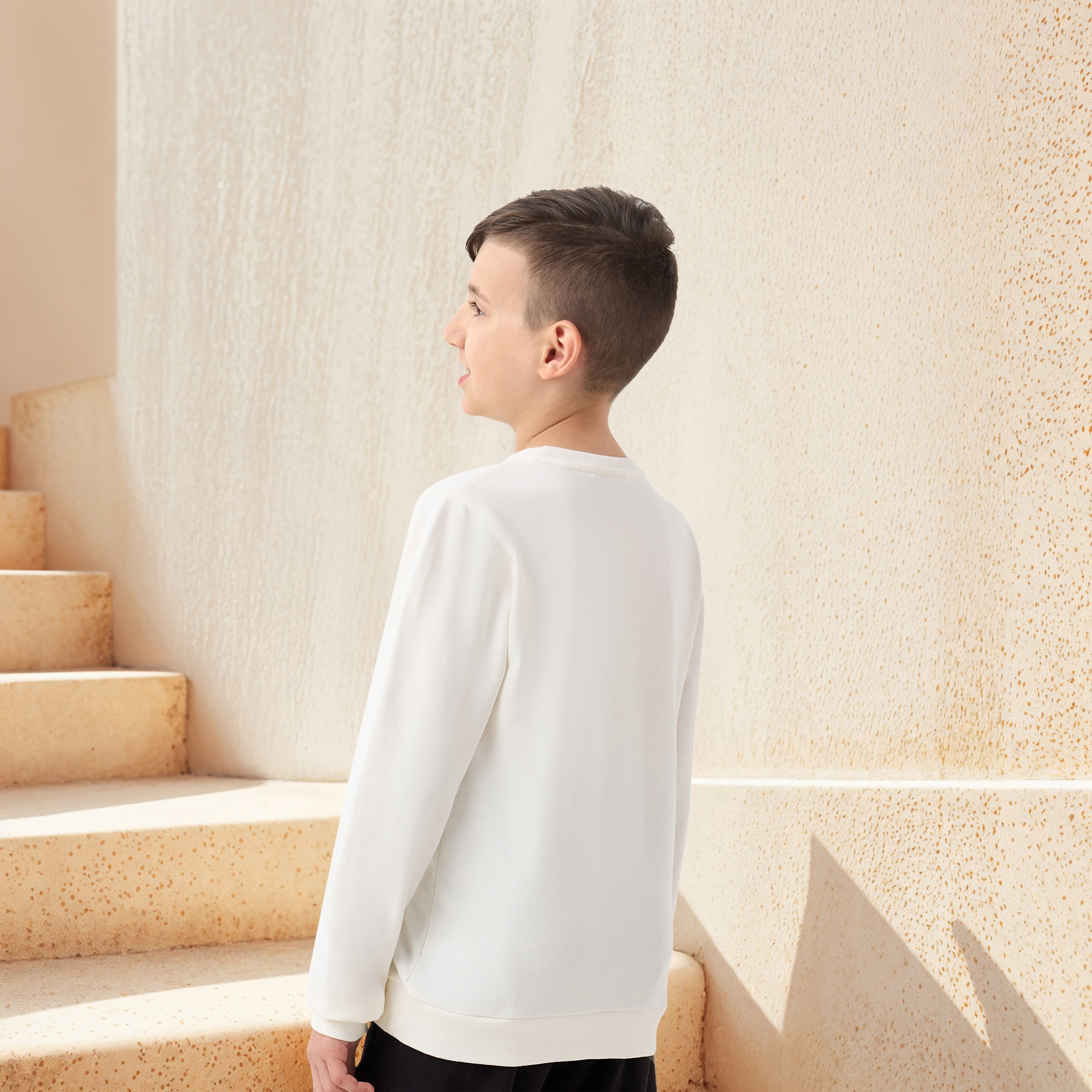 سويت شيرت بأكمام طويلة وطبعات جرافيك من جونيورز-boys-clothing-winterwear-sweatshirts-image-3