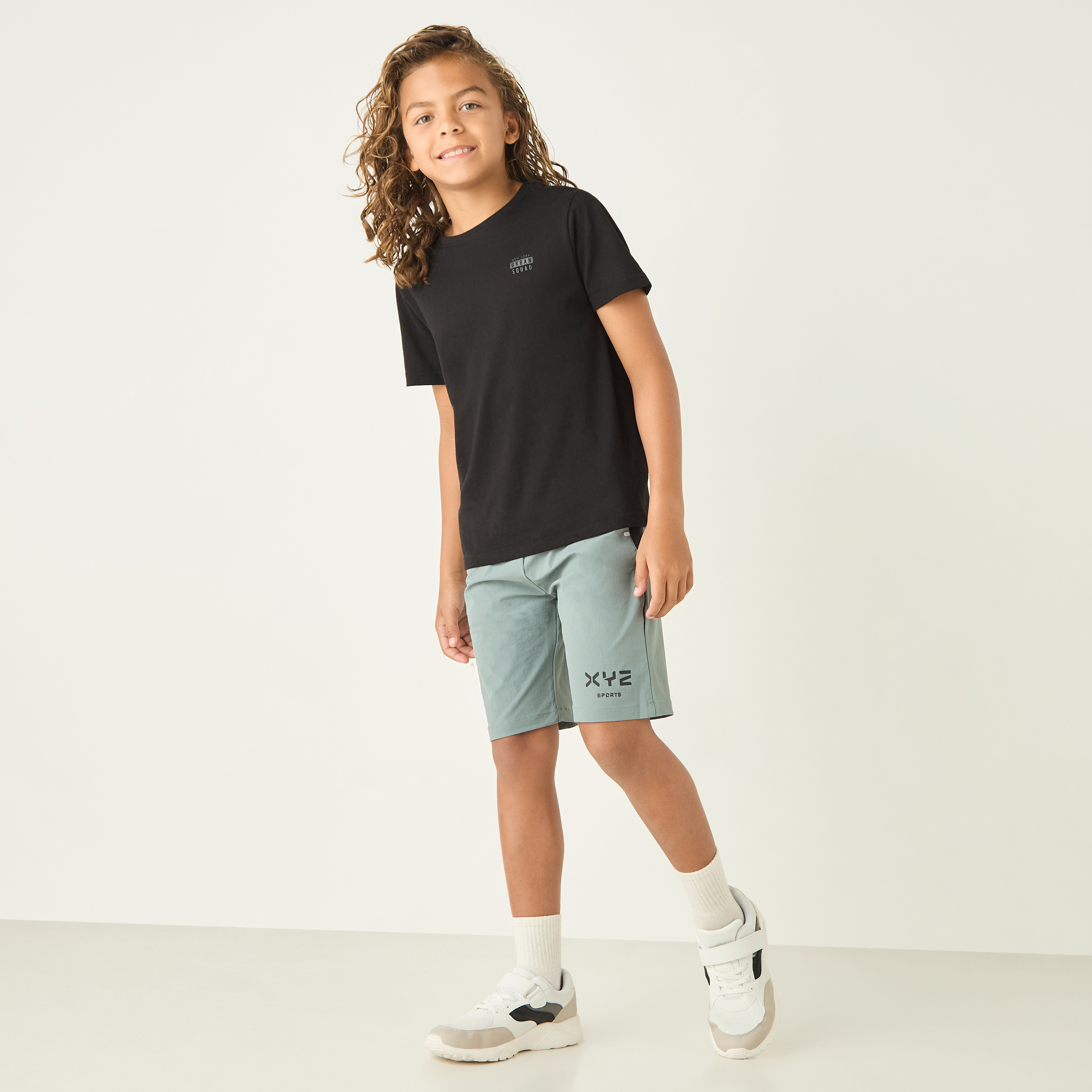 XYZ Logo Print Short with Drawstring Closure and Pockets-sports-boys-clothing-bottoms-shorts-image-2