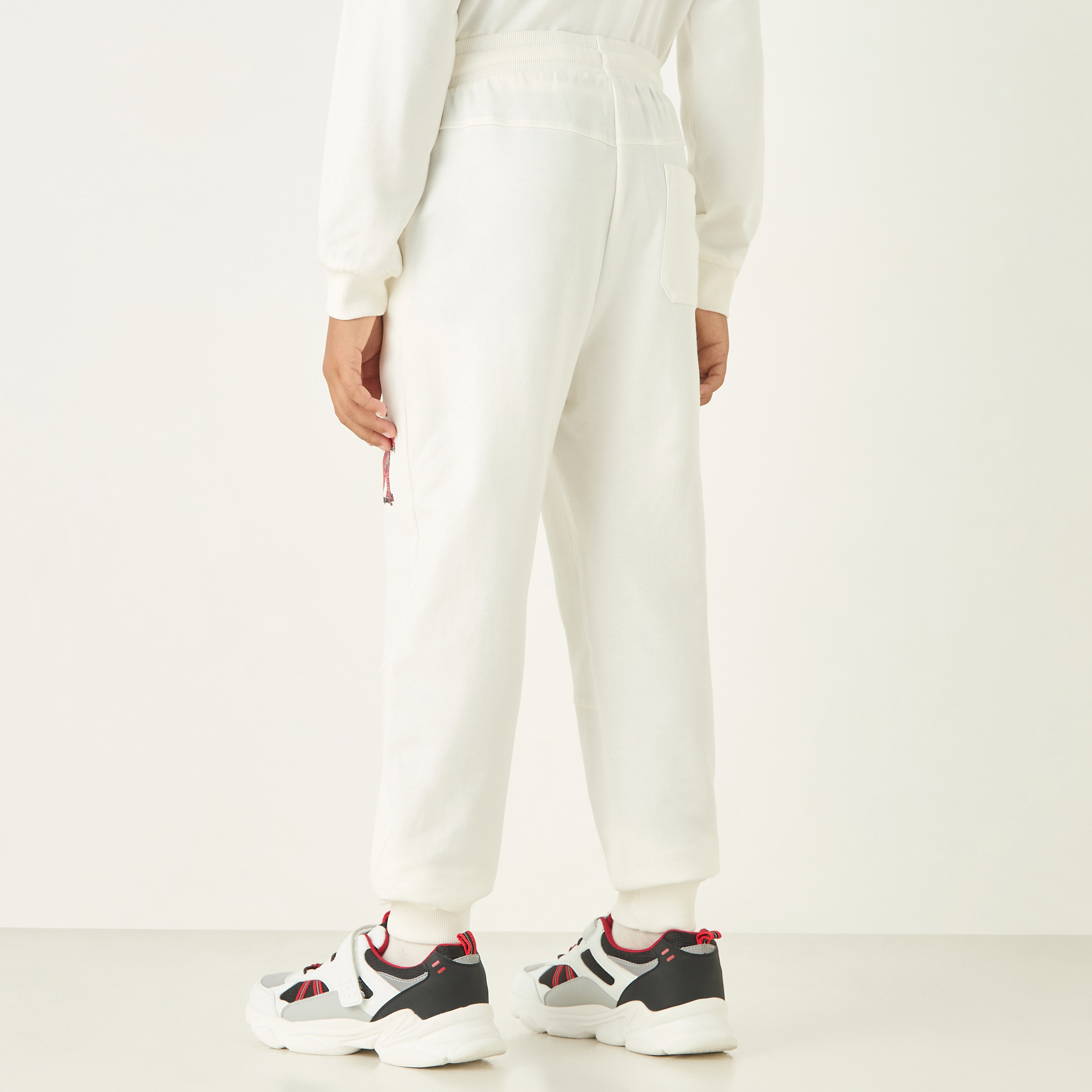 بنطلون رياضي بطبعات سبايدرمان ورباط إغلاق-boys-clothing-bottoms-joggersandtrackpants-image-3