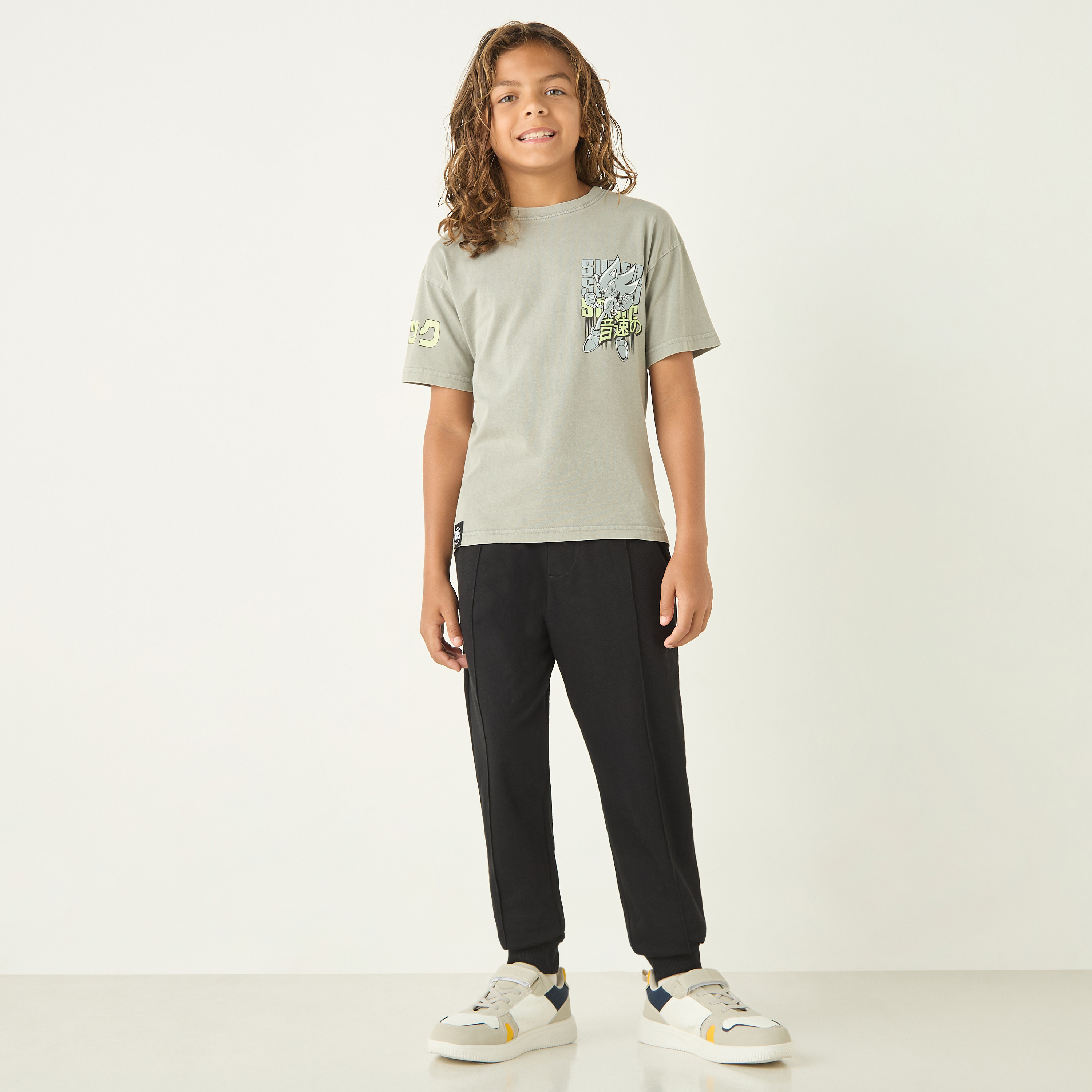 تيشيرت بياقة ضيقة وأكمام قصيرة وطبعات-boys-clothing-tshirtsandpolos-image-2