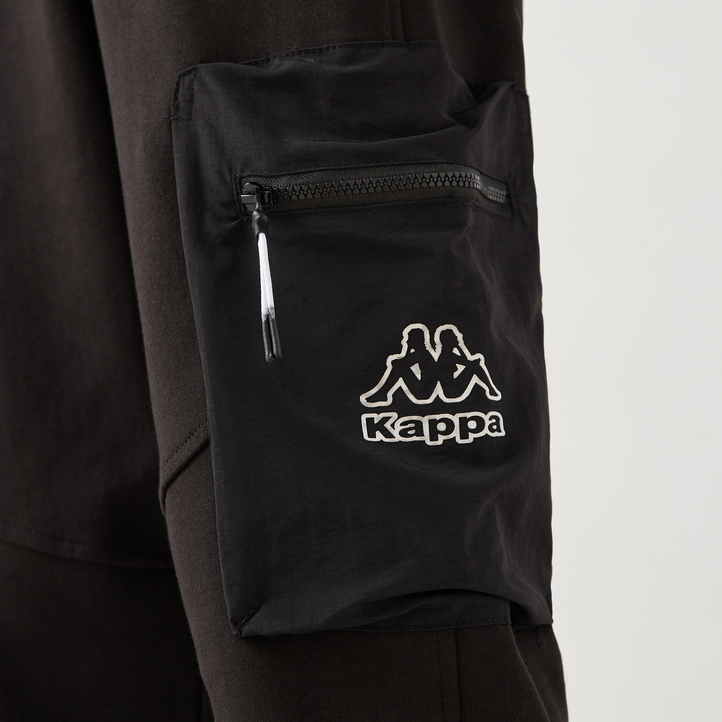 Kappa Logo Print Cargo Joggers with Drawstring Closure-boys-clothing-bottoms-joggersandtrackpants-image-4