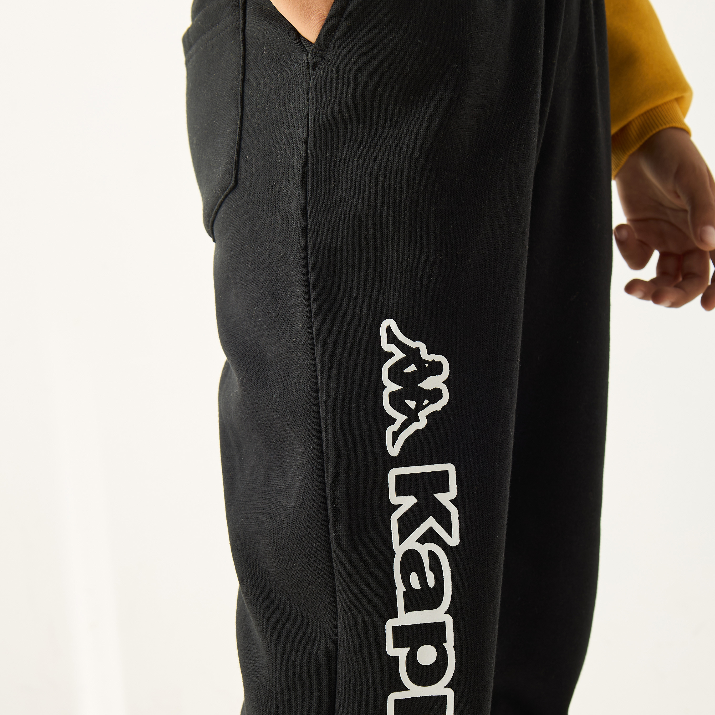 Kappa Logo Detail Joggers with Drawstring Closure-boys-clothing-bottoms-joggersandtrackpants-image-4