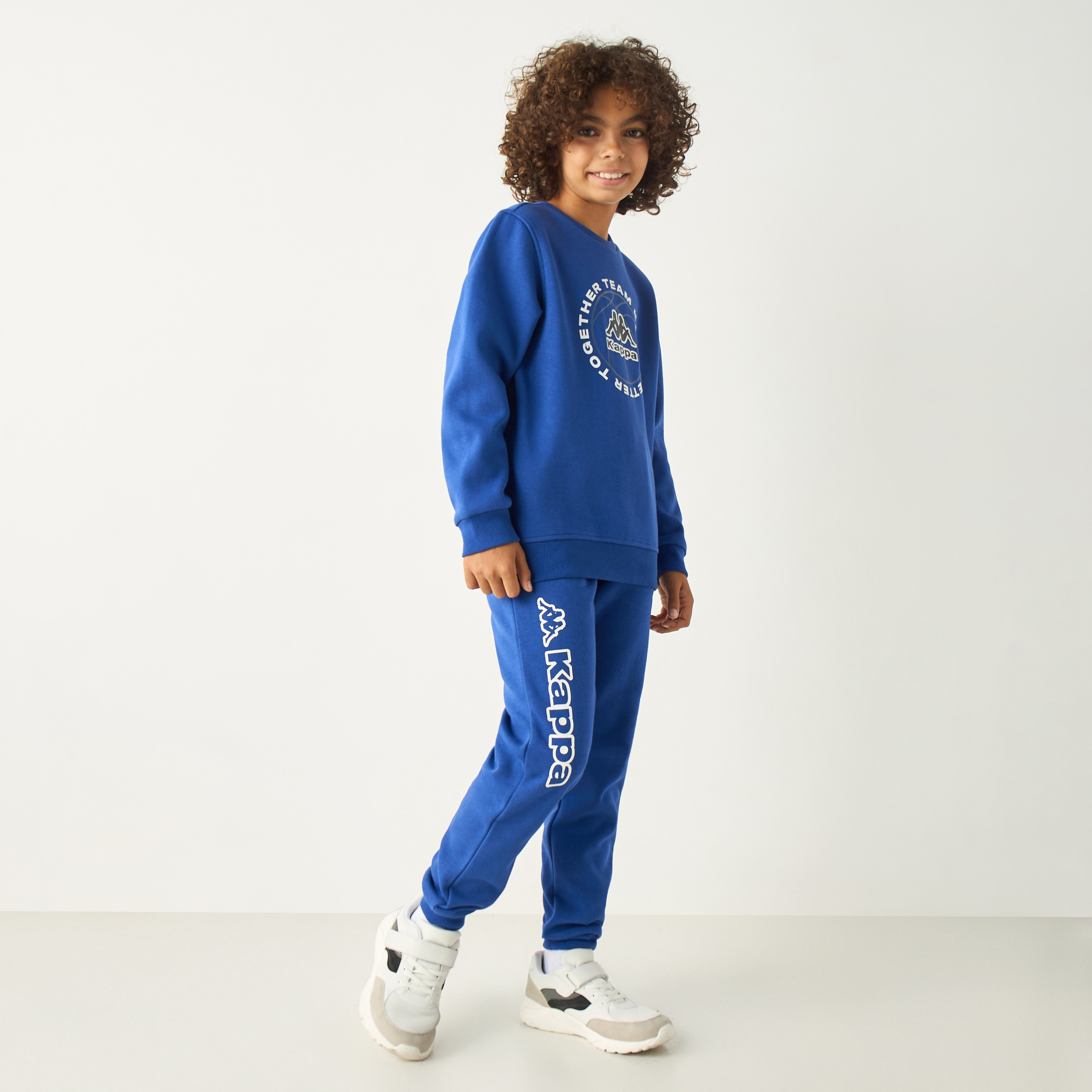Kappa Logo Detail Joggers with Drawstring Closure-boys-clothing-bottoms-joggersandtrackpants-image-2