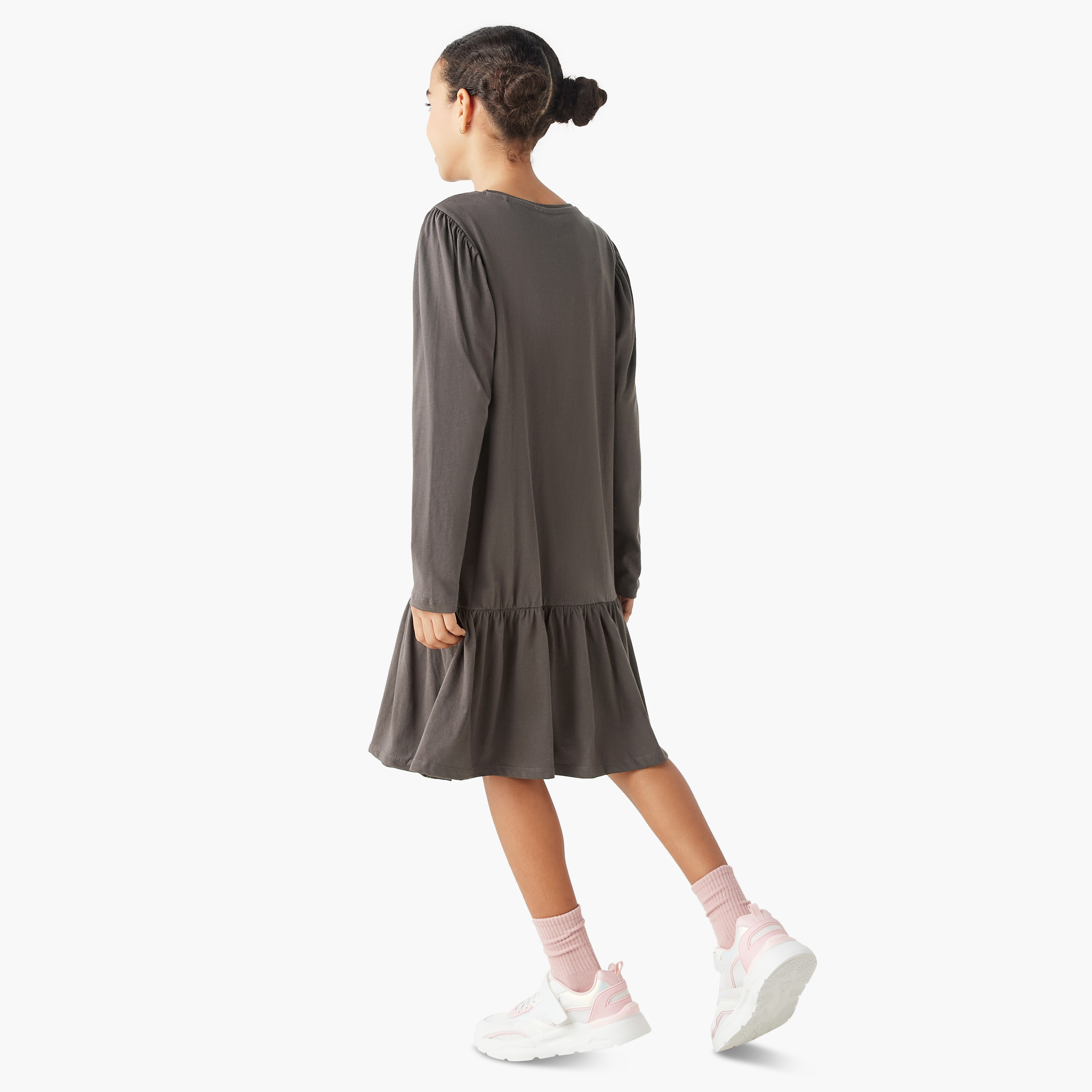 Juniors Slogan Print Drop Waist Dress with Round Neck and Long Sleeves-girls-clothing-dressesandjumpsuits-image-3