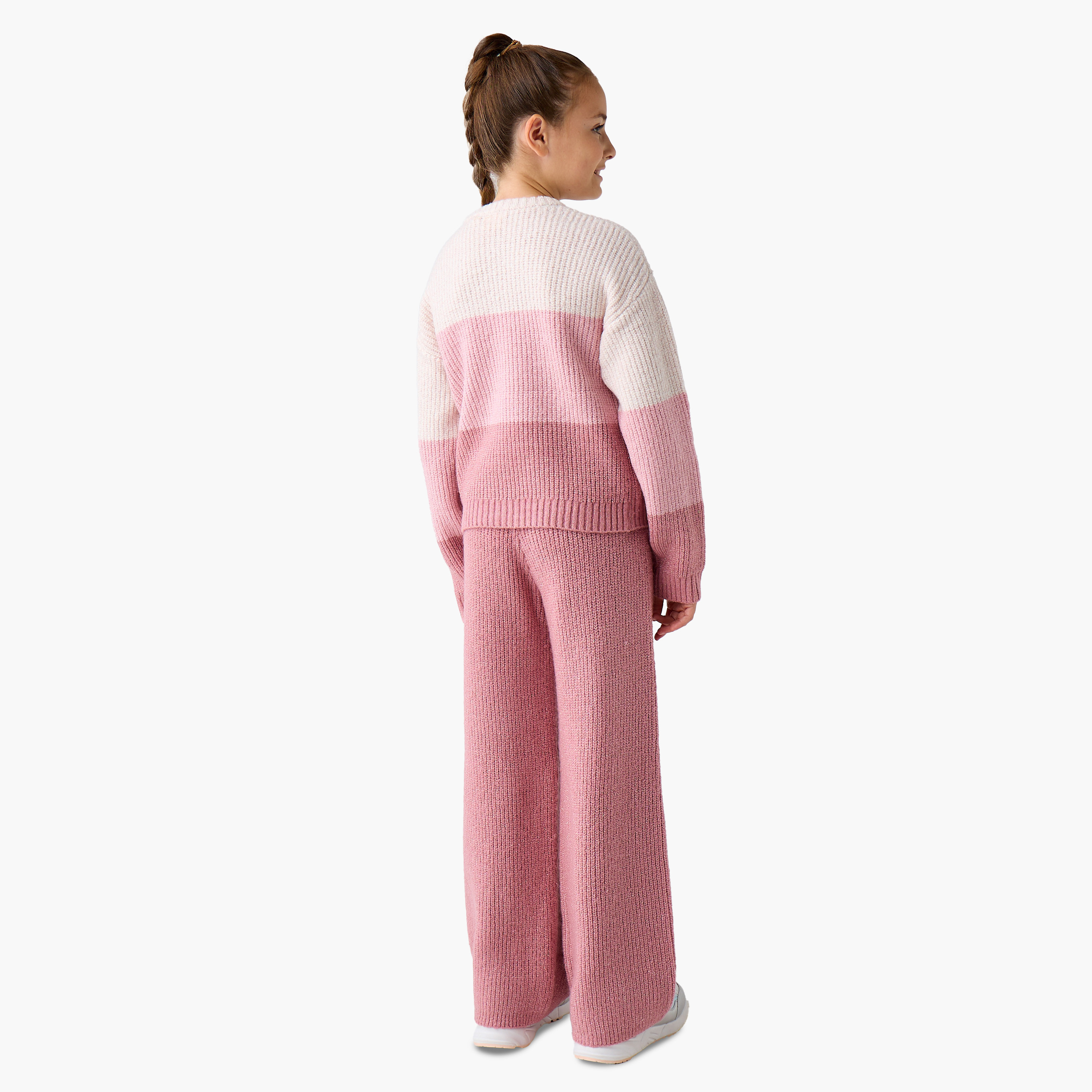 طقم بنطلون واسع الساقين وكنزة مطرزة-cpkids-clothing-girls-winterwear-sets-image-4