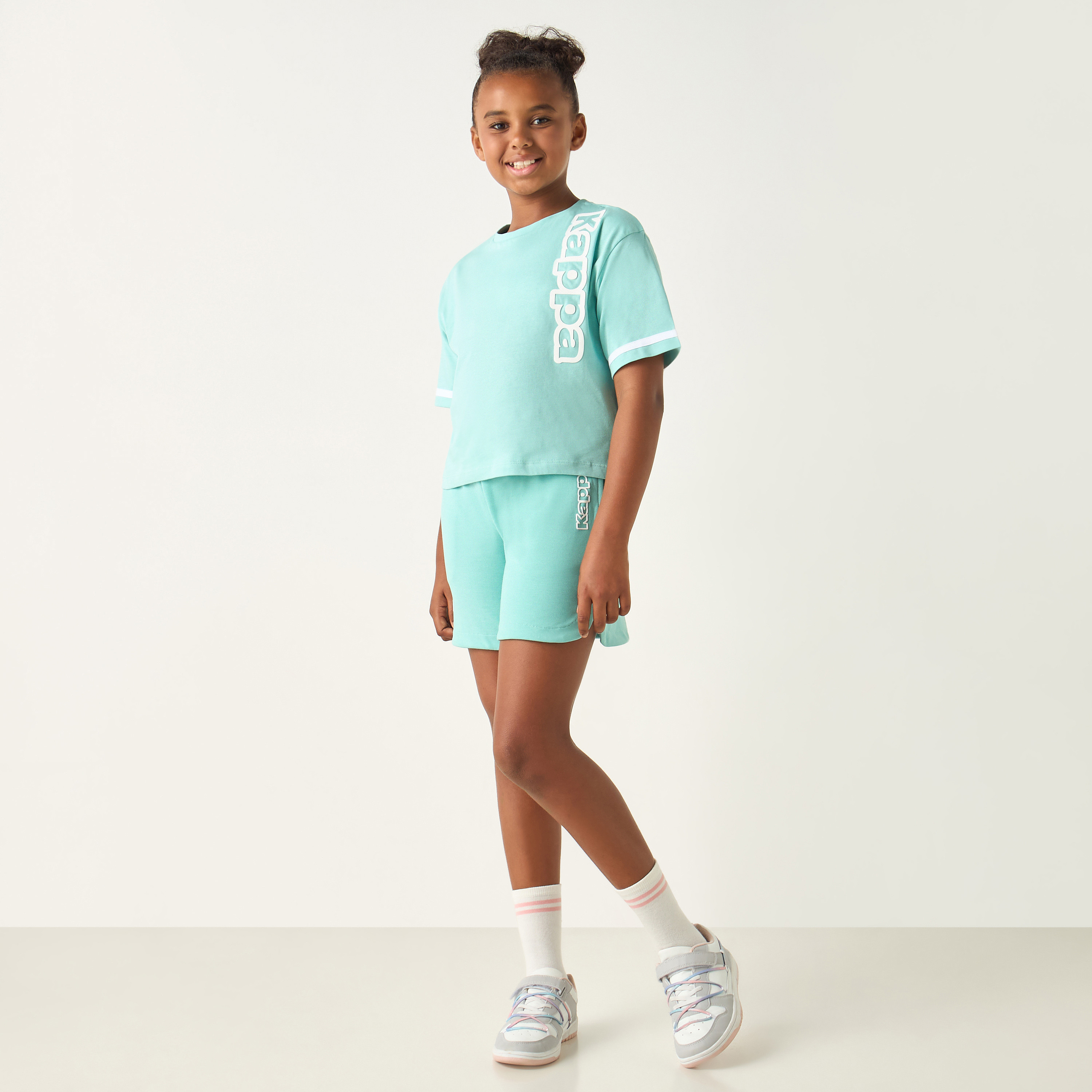 Kappa Solid Shorts with Drawstring Closure and Pockets-sports-girls-clothing-bottoms-shorts-image-2