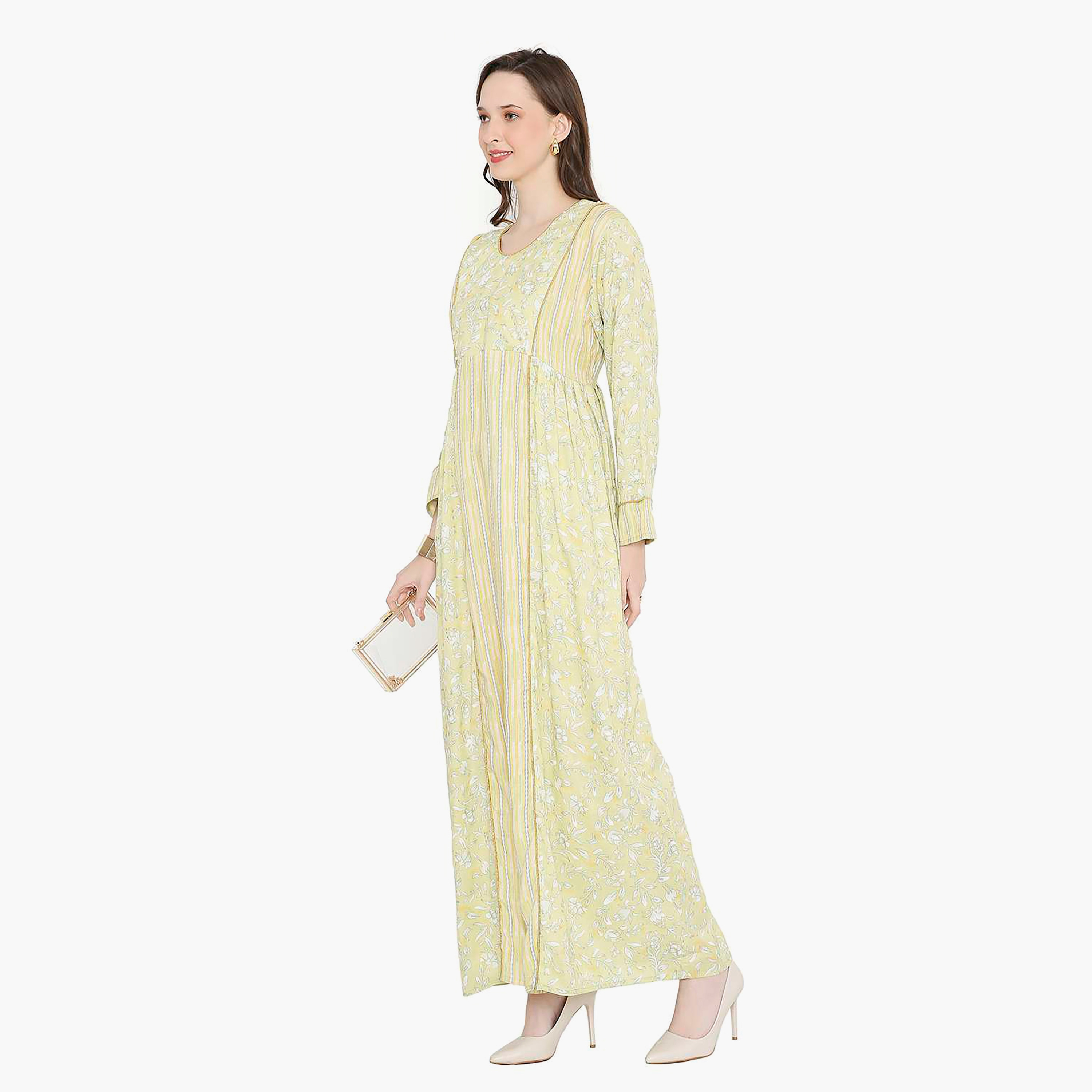 جلابية نسائية بفتحة رقبة دائرية مزينة باللؤلؤ من هانا آند سارة-women-arabicclothing-jalabiyas-image-8