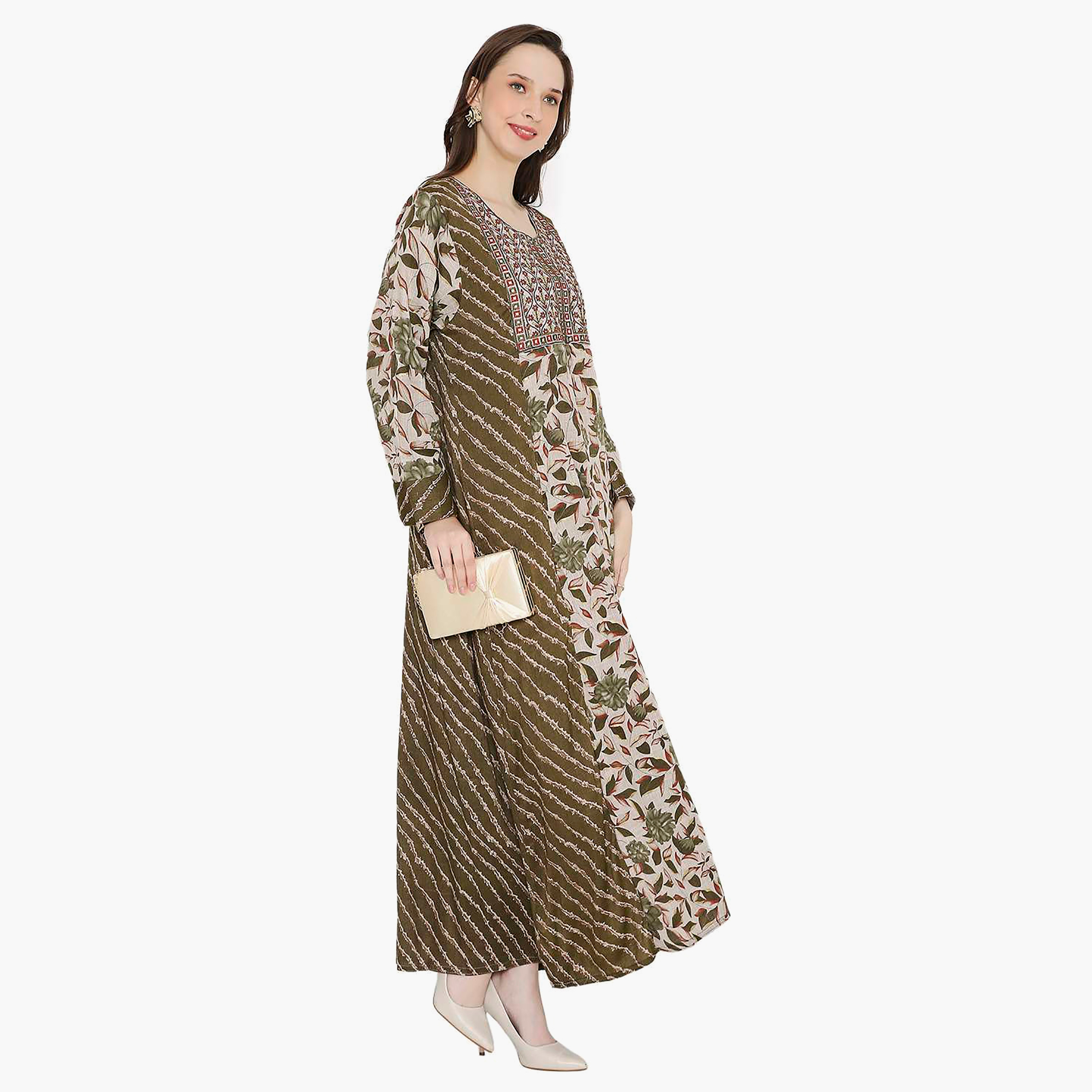 جلابية نسائية مطرزة بعقدة عنق من هانا آند سارة-women-arabicclothing-jalabiyas-image-4