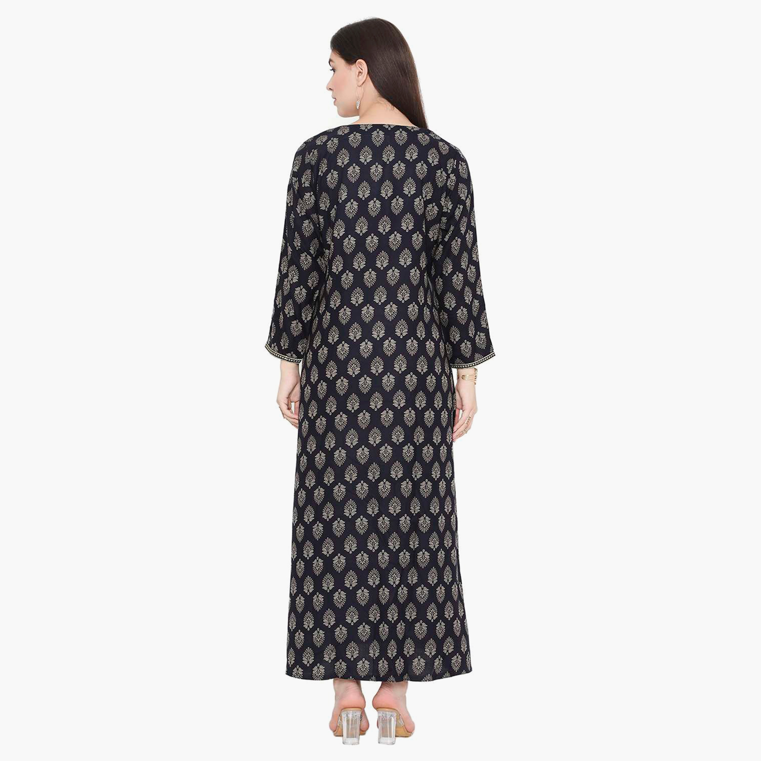 جلابية نسائية مطرزة بعقدة عنق من هانا آند سارة-women-arabicclothing-jalabiyas-image-10