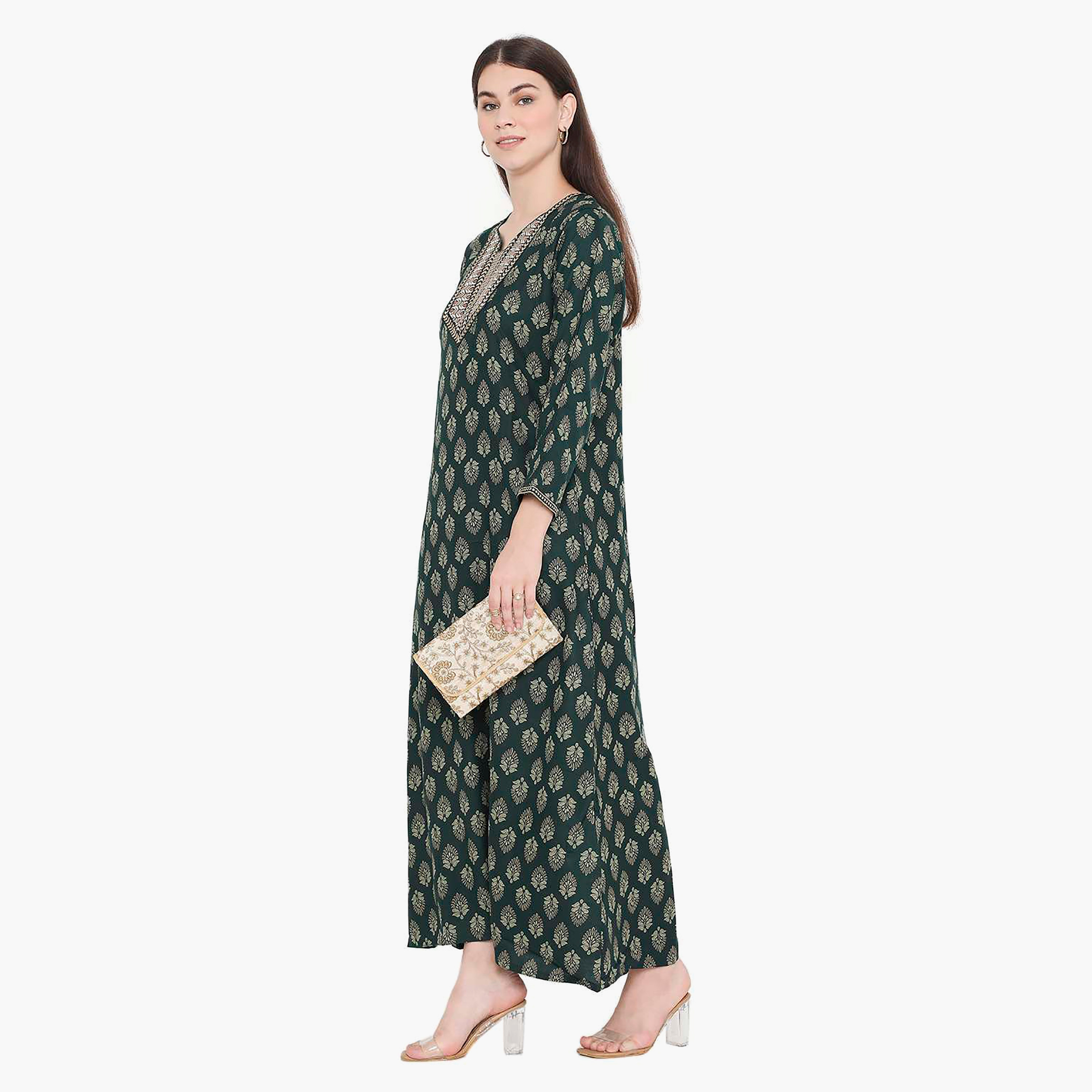 جلابية نسائية مطرزة بعقدة عنق من هانا آند سارة-women-arabicclothing-jalabiyas-image-13