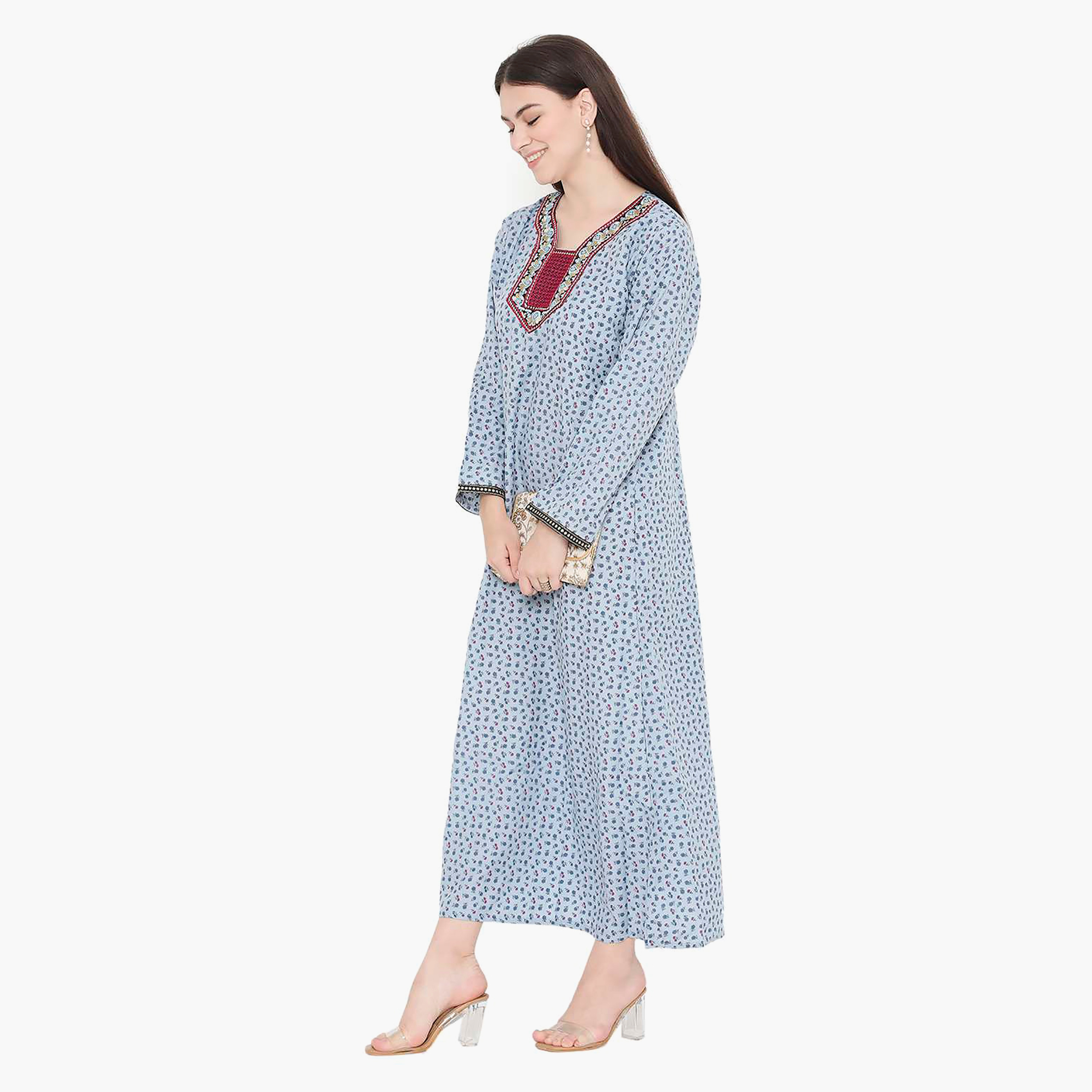 جلابية نسائية مطرزة بالزهور وعقدة عنق من هانا آند سارة-women-arabicclothing-jalabiyas-image-8