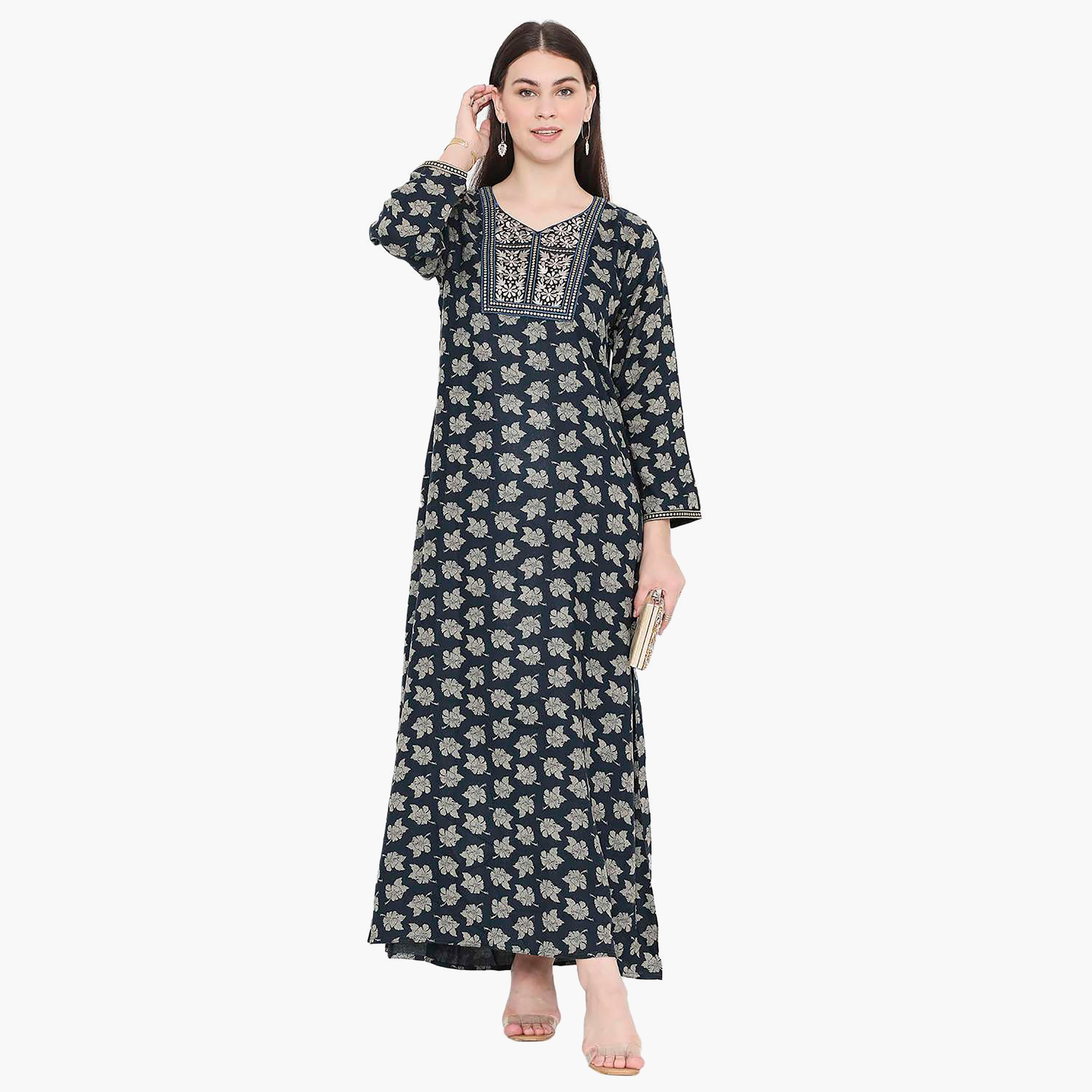 جلابية نسائية مطرزة بالزهور وعقدة عنق من هانا آند سارة-women-arabicclothing-jalabiyas-image-1