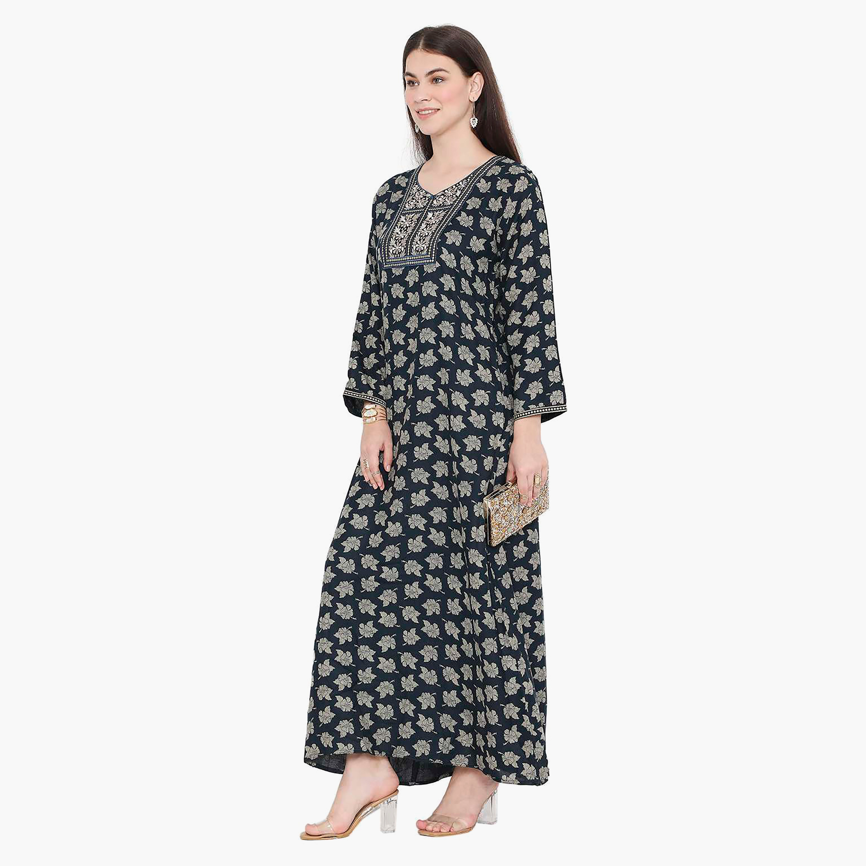جلابية نسائية مطرزة بالزهور وعقدة عنق من هانا آند سارة-women-arabicclothing-jalabiyas-image-3